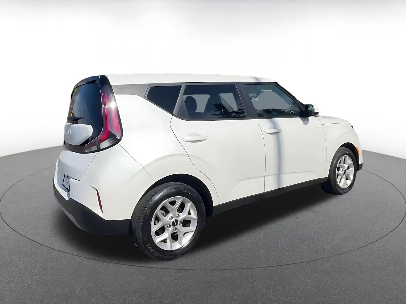Thumbnail: 2025 Kia Soul - 14