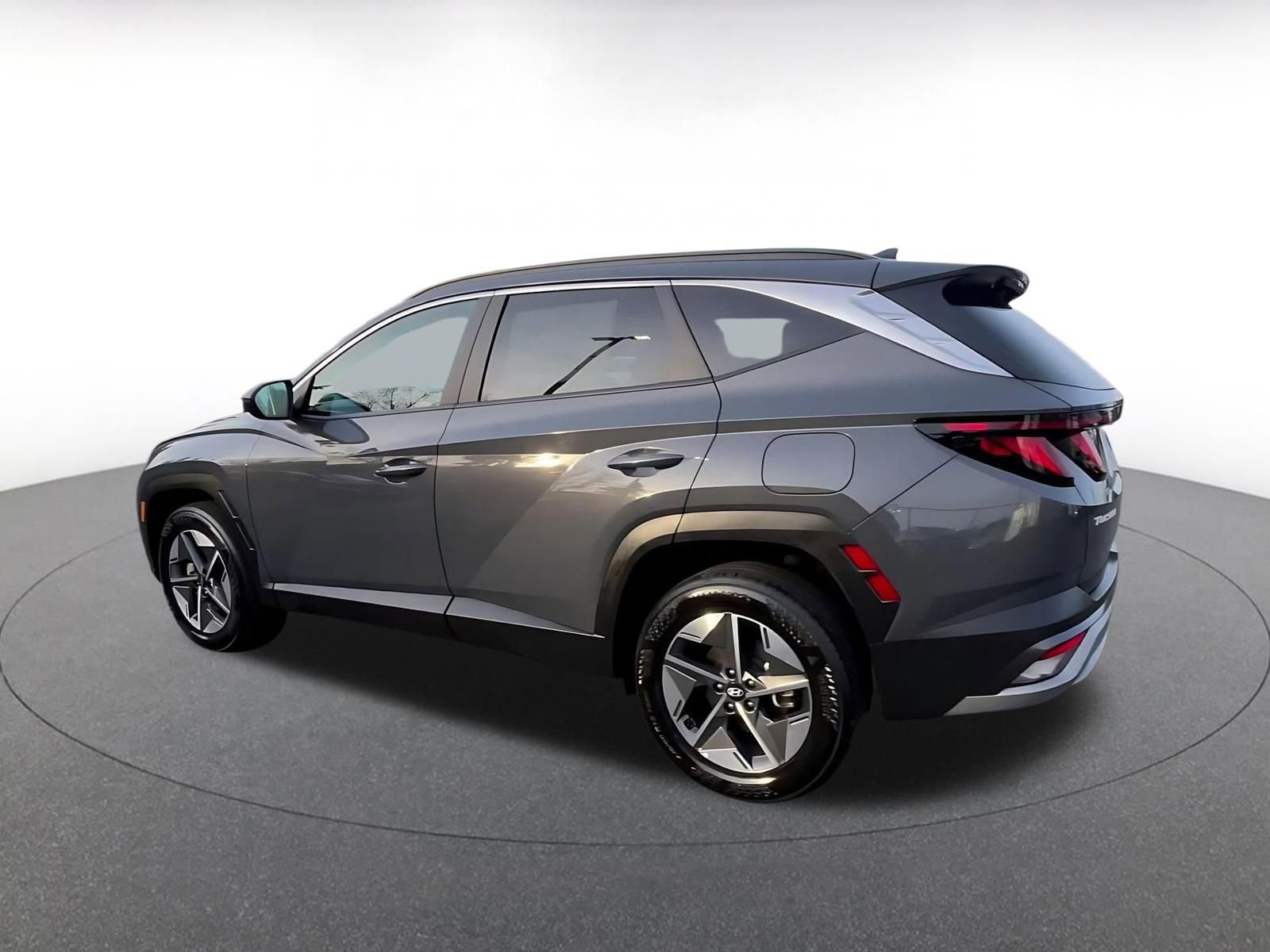 Thumbnail: 2025 Hyundai Tucson - 10