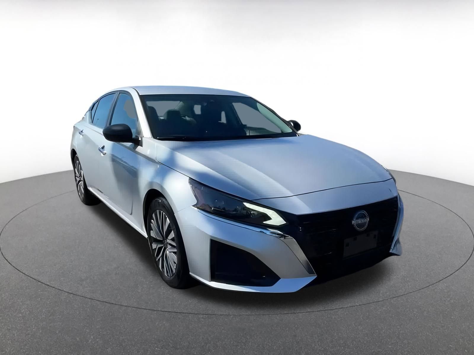 Thumbnail: 2024 Nissan Altima - 3