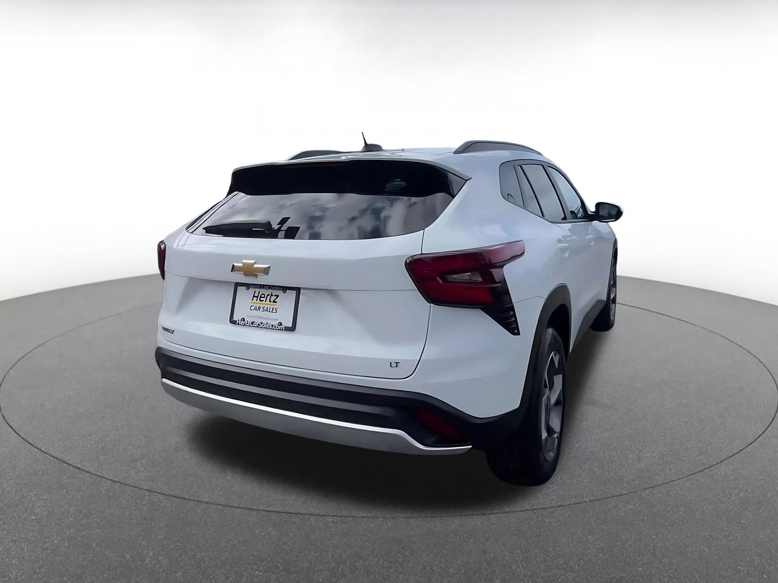 Thumbnail: 2025 Chevrolet Trax - 15