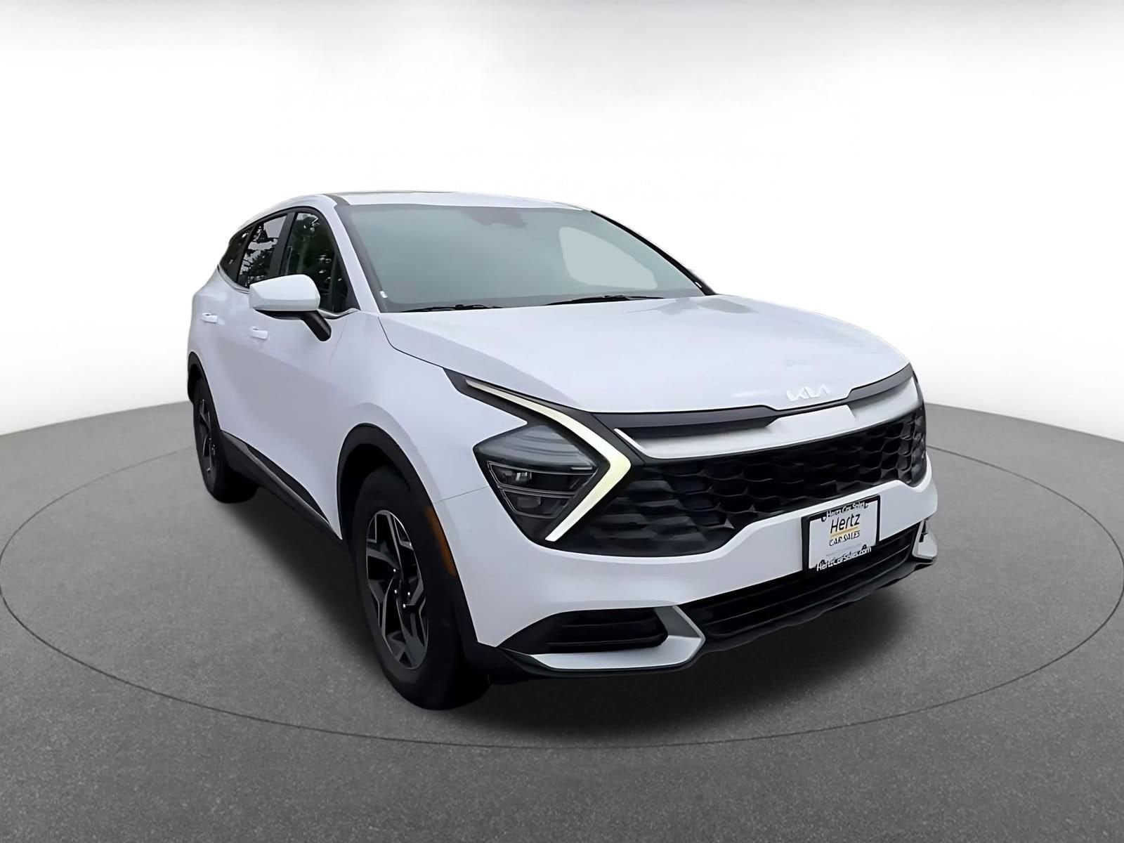 Thumbnail: 2025 Kia Sportage - 3