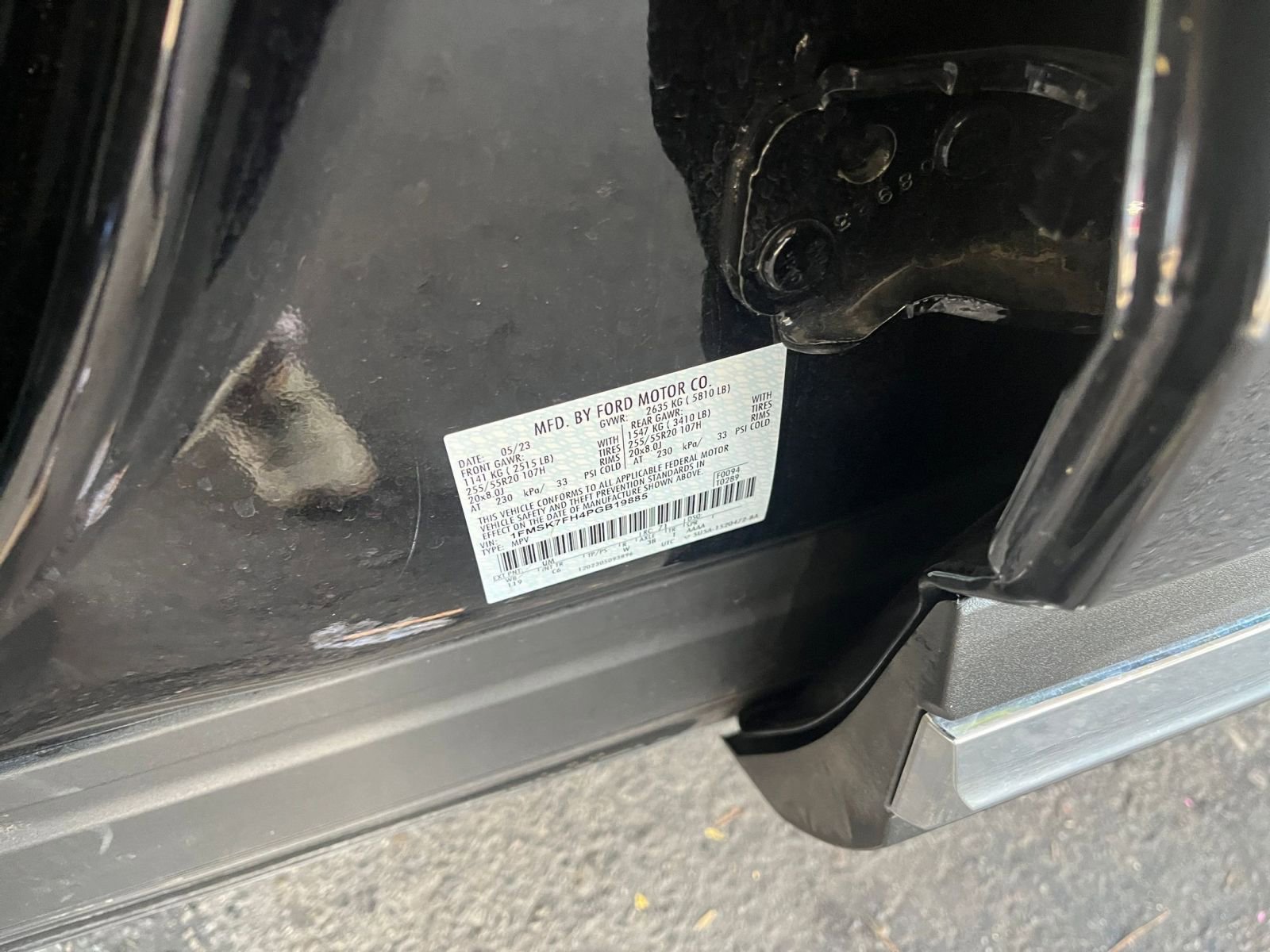 Thumbnail: 2023 Ford Explorer - 32