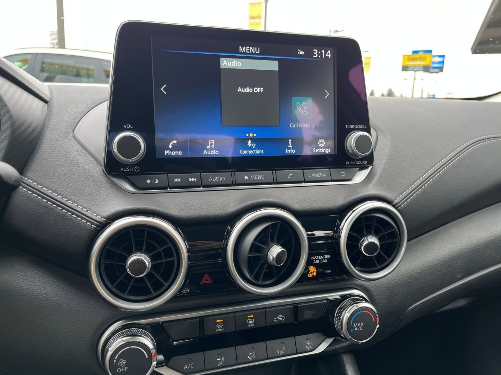 Thumbnail: 2025 Nissan Sentra - 20