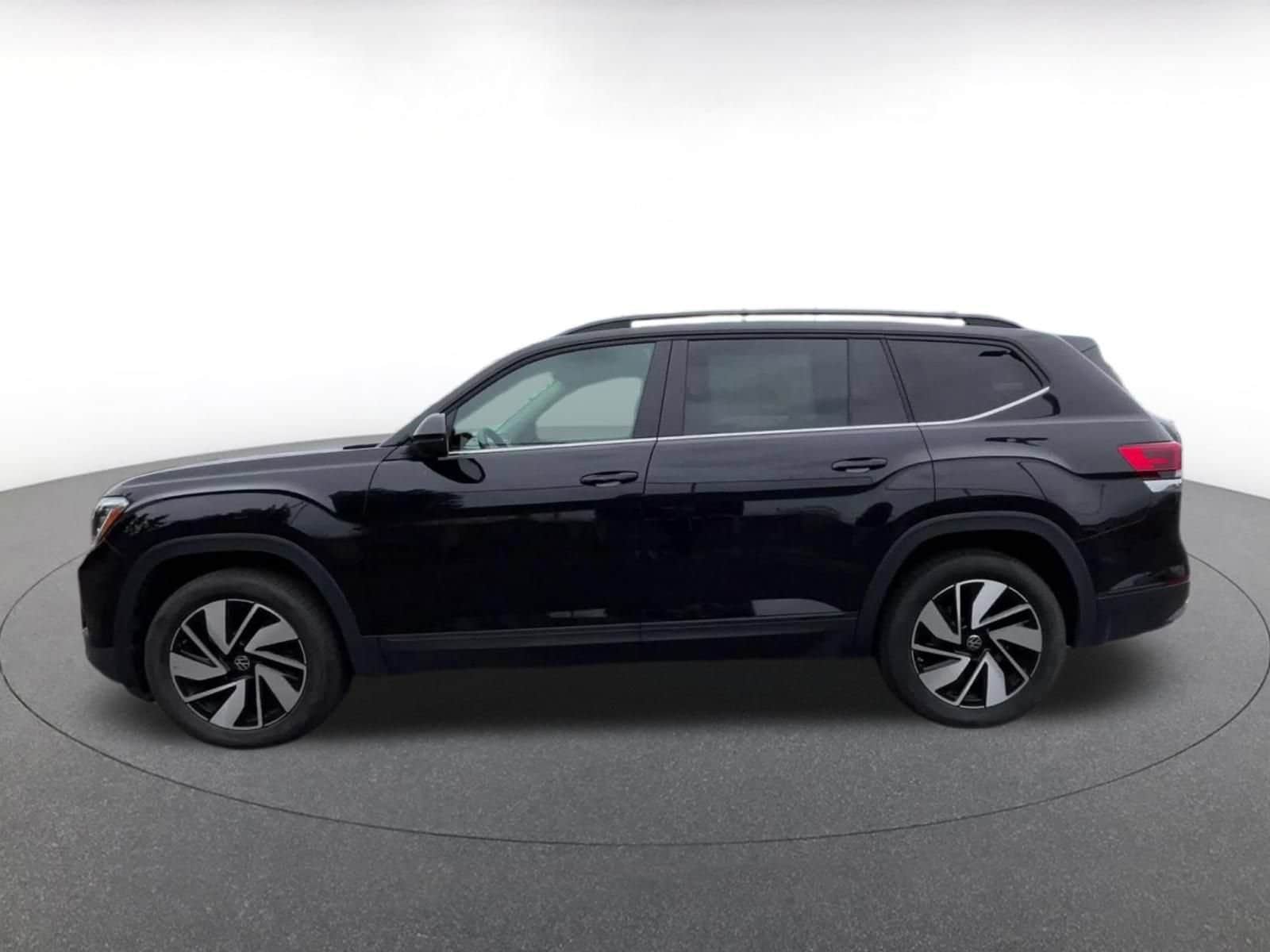 Thumbnail: 2026 Volkswagen Atlas - 9
