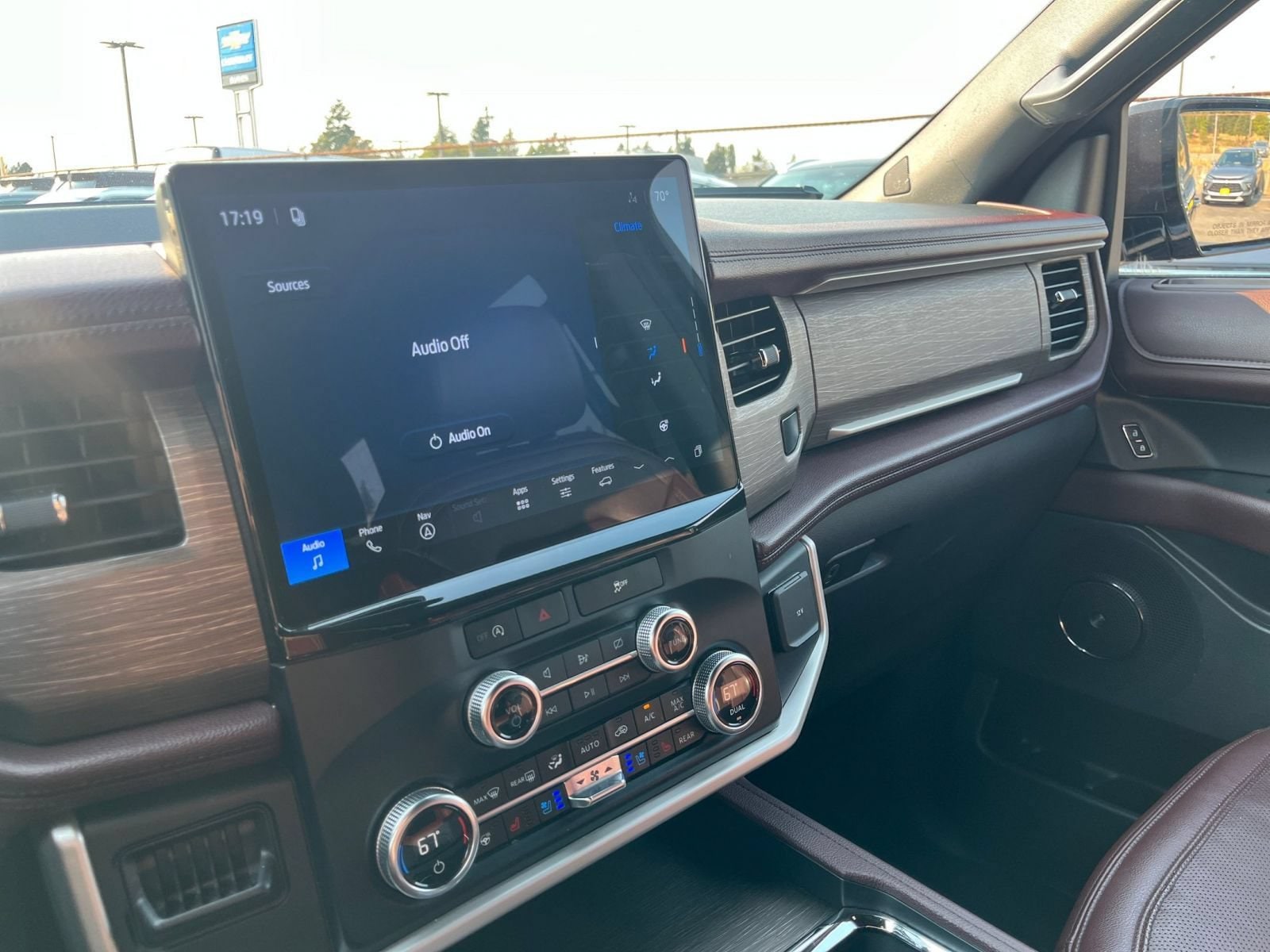 Thumbnail: 2024 Ford Expedition - 20