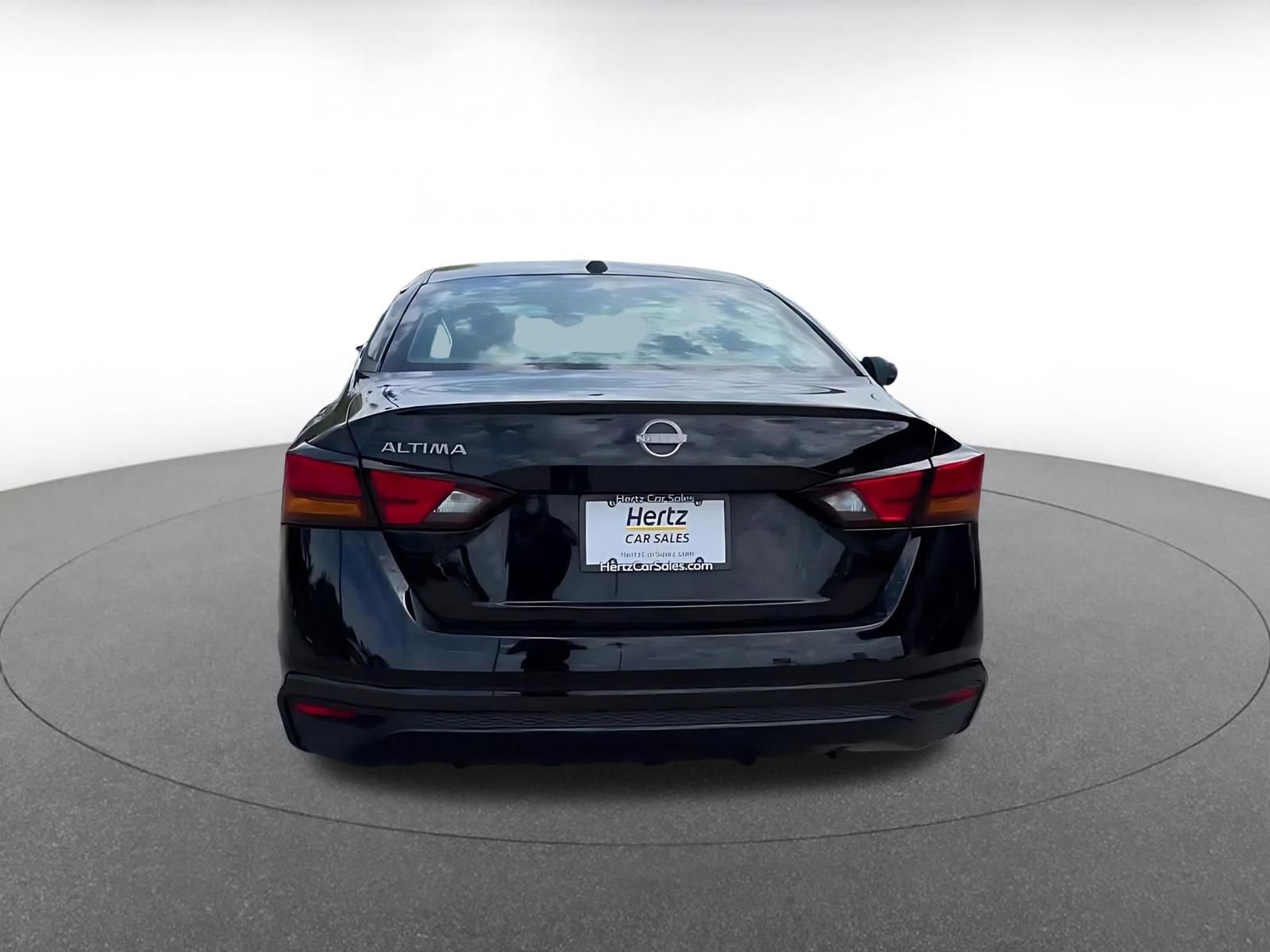 Thumbnail: 2025 Nissan Altima - 12