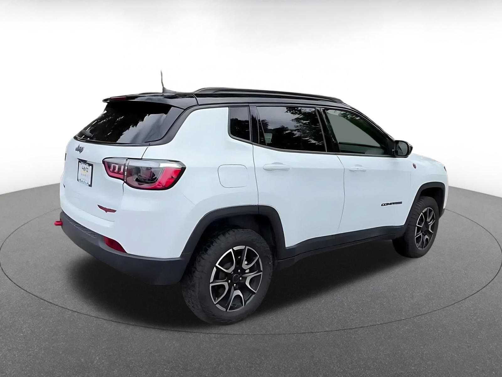 Thumbnail: 2025 Jeep Compass - 12