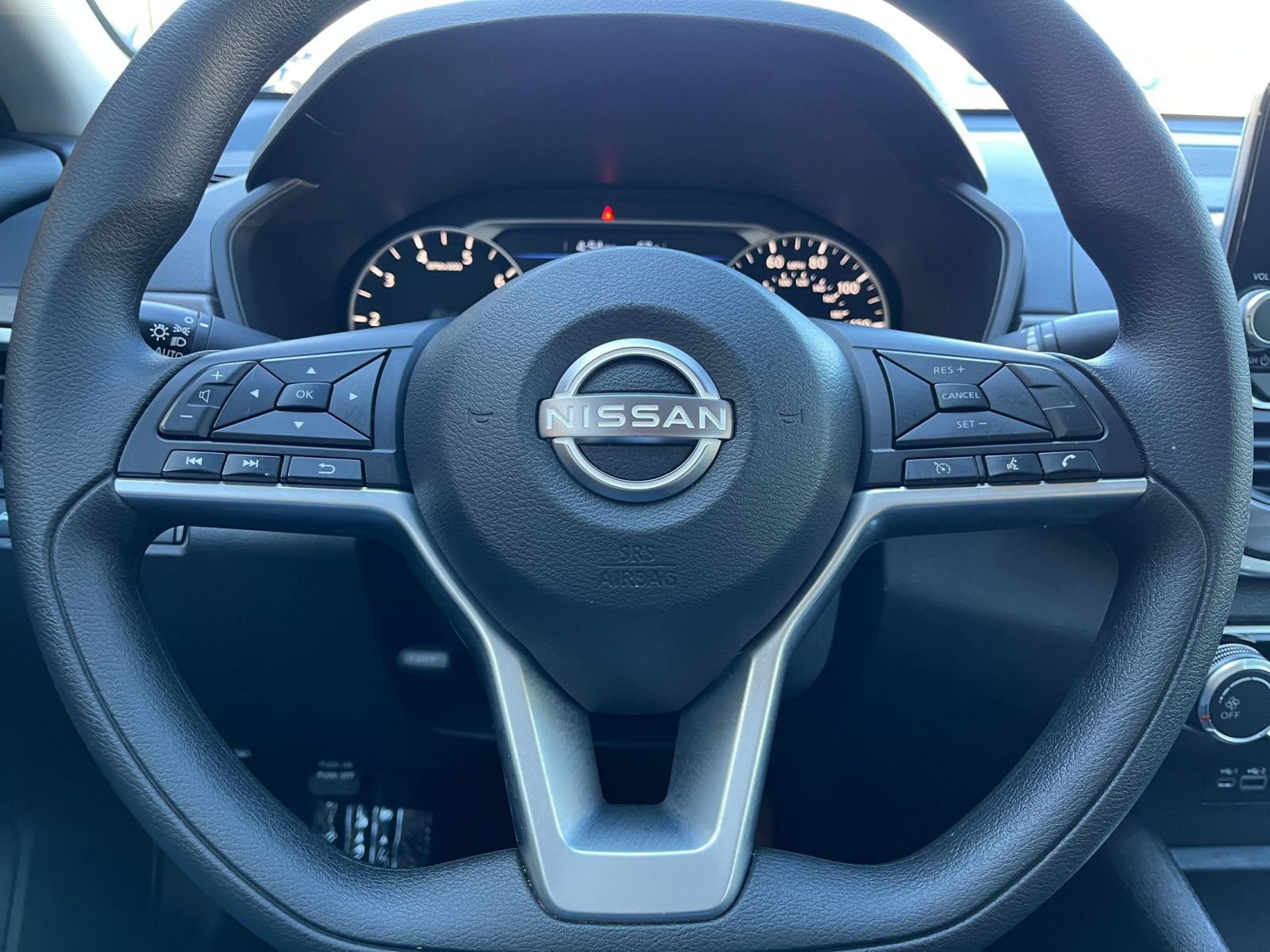 Thumbnail: 2025 Nissan Altima - 29