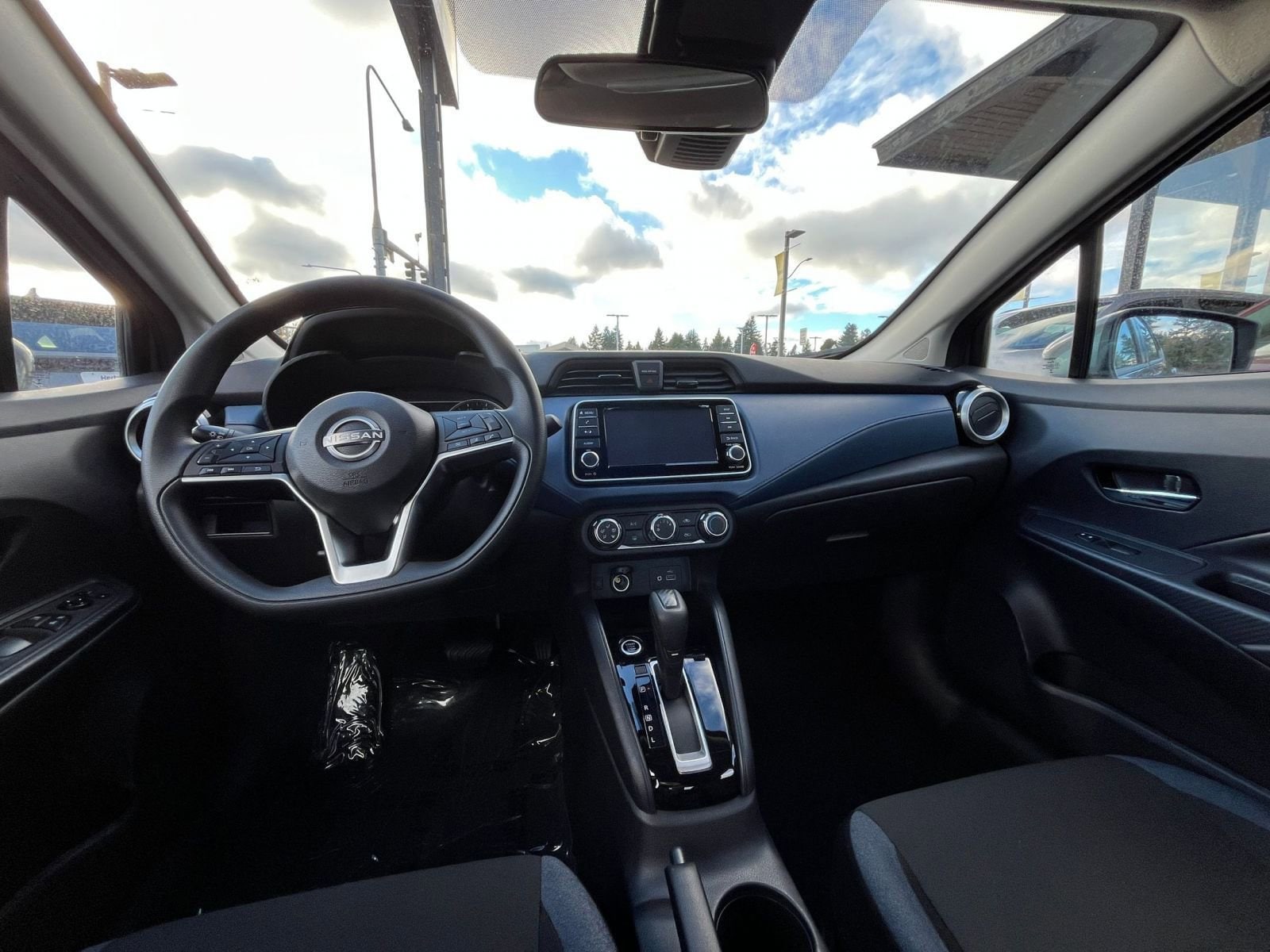 Thumbnail: 2025 Nissan Versa - 33