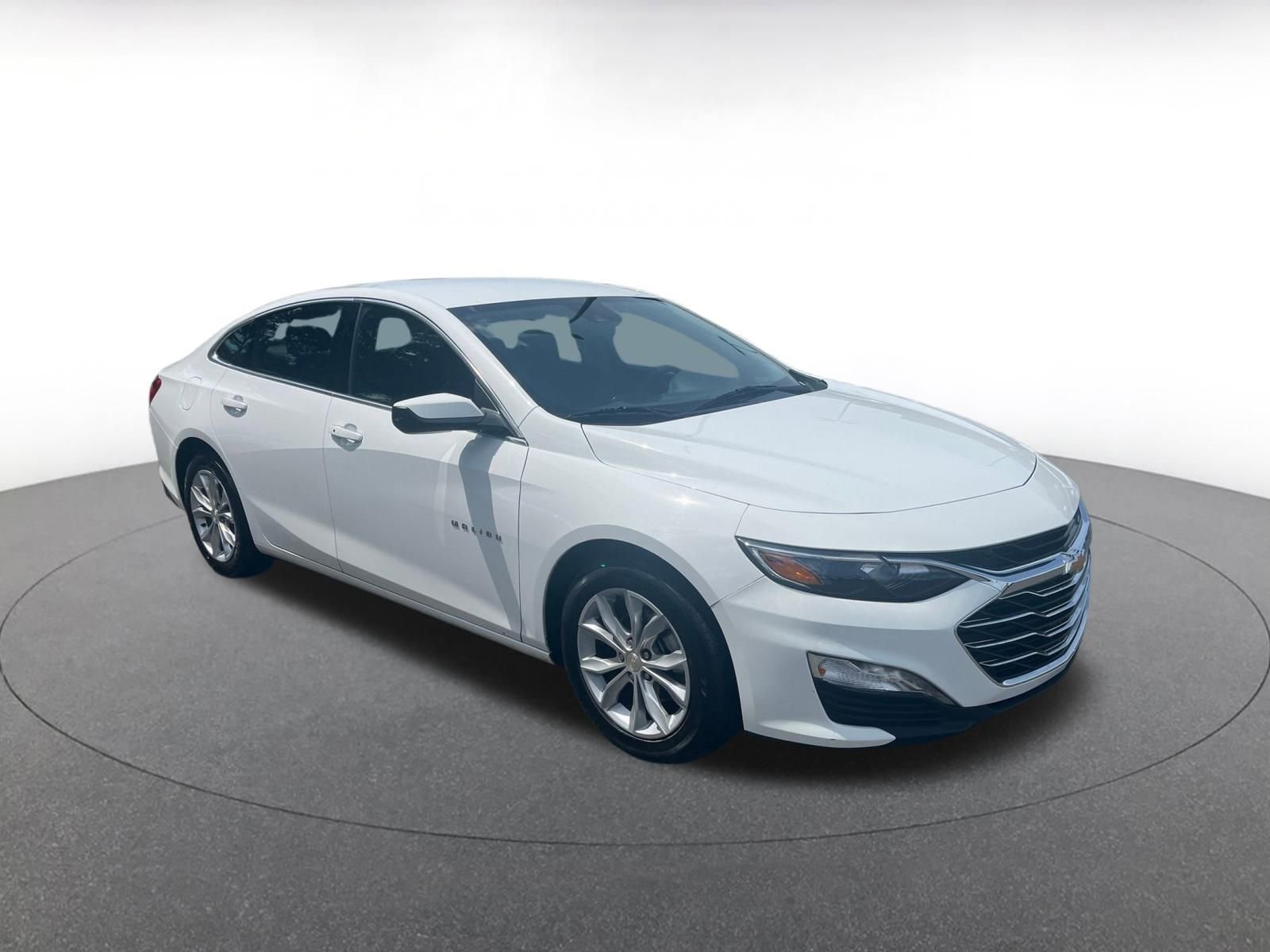 Thumbnail: 2023 Chevrolet Malibu - 1