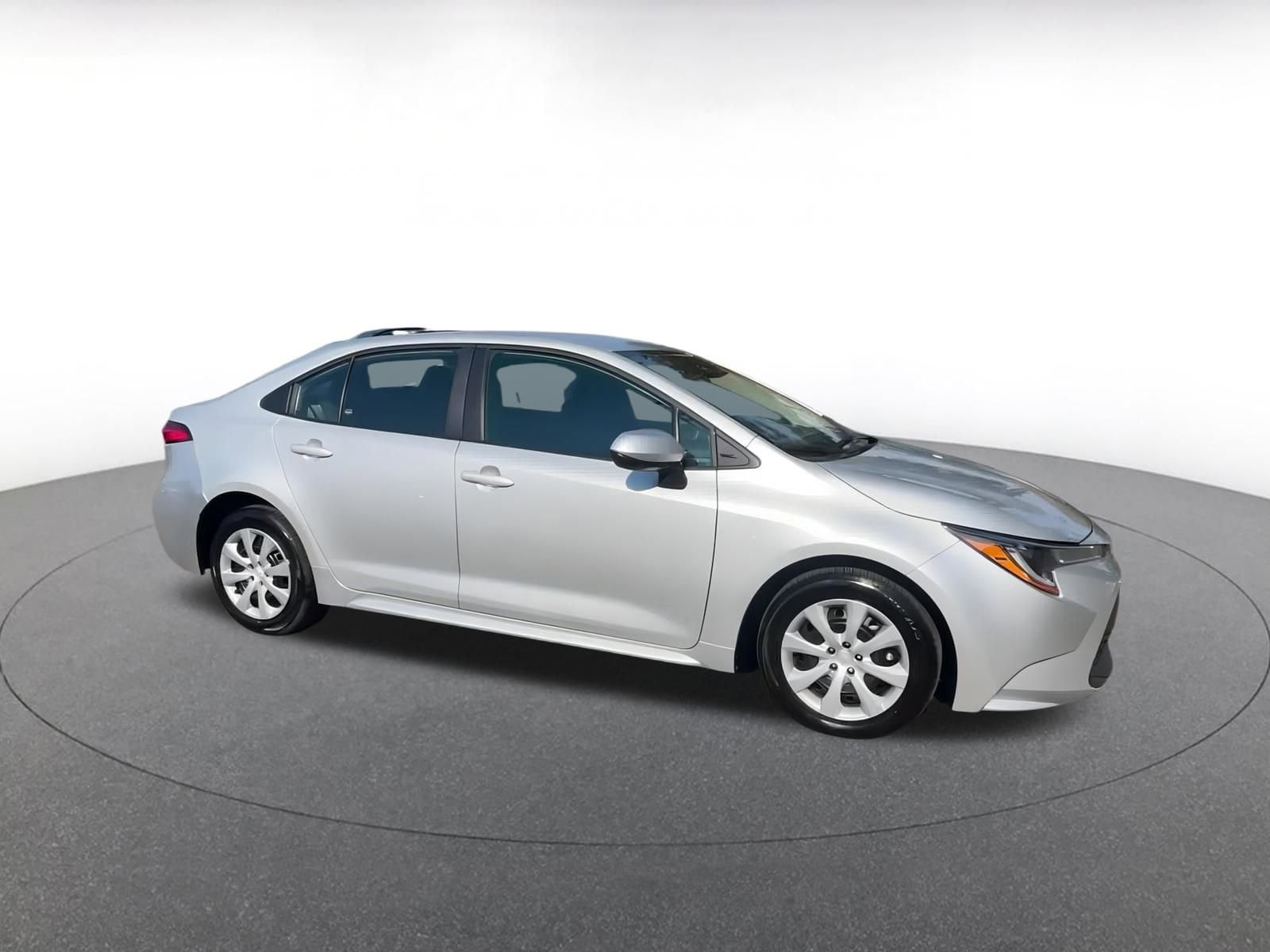 Thumbnail: 2024 Toyota Corolla - 2