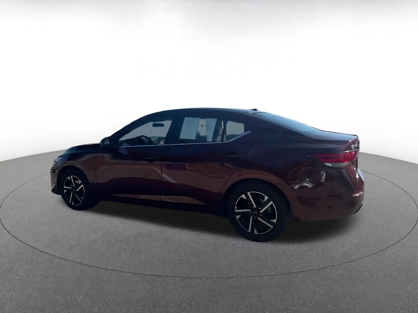 Thumbnail: 2025 Nissan Sentra - 9