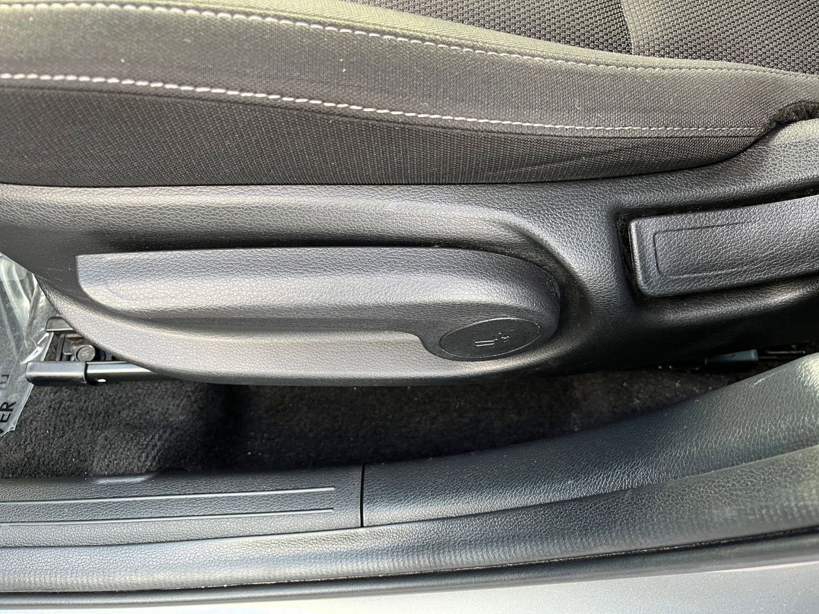 Thumbnail: 2024 Kia Forte - 23