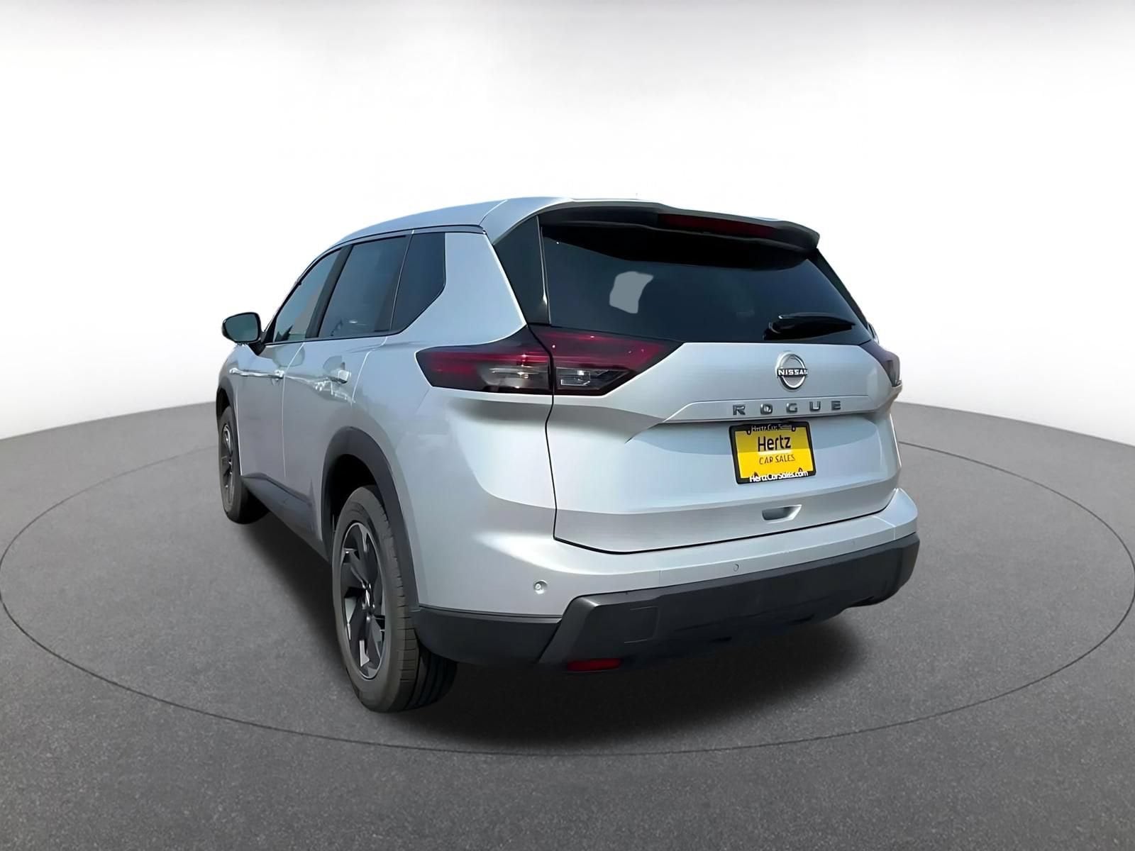 Thumbnail: 2025 Nissan Rogue - 11