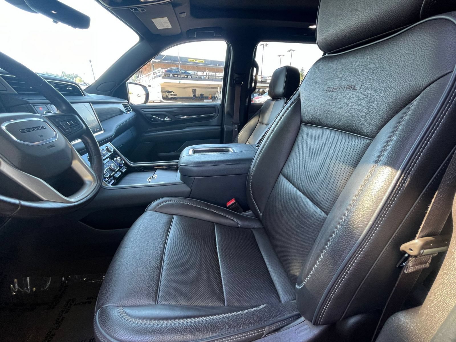 Thumbnail: 2021 GMC Yukon - 29
