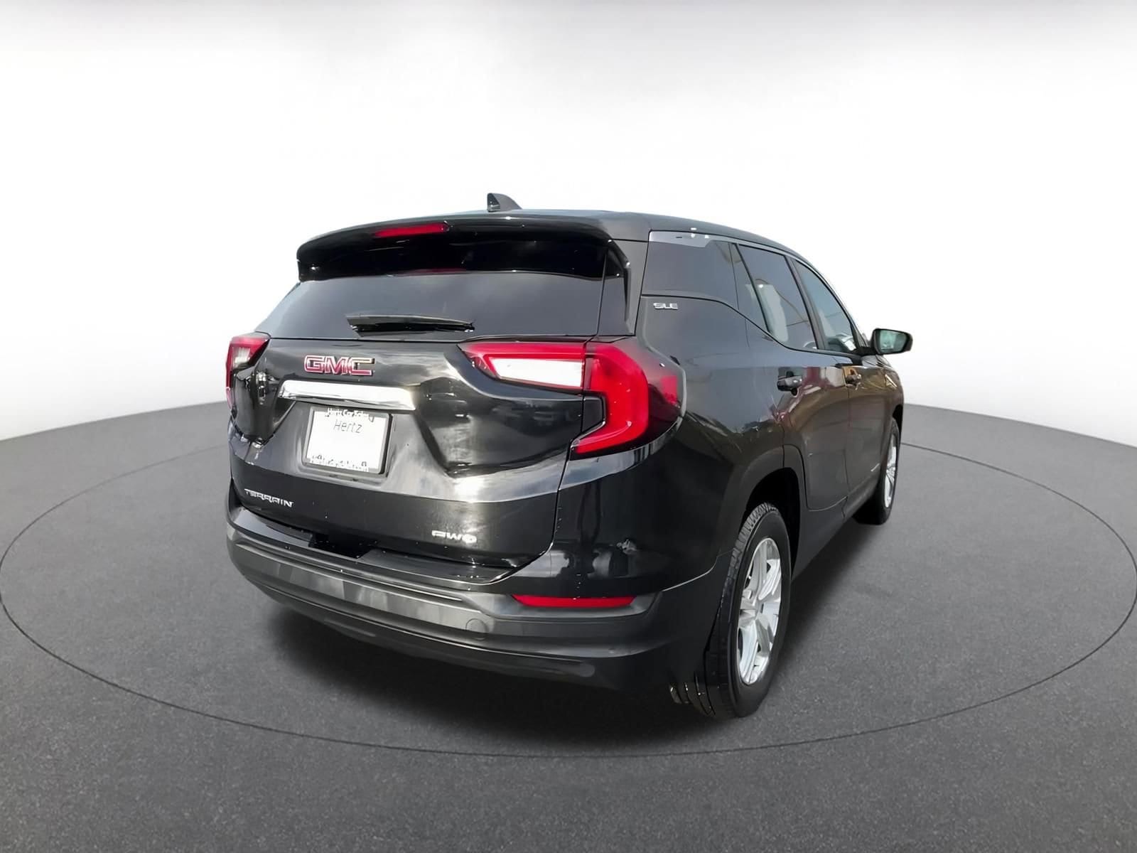 Thumbnail: 2024 GMC Terrain - 13
