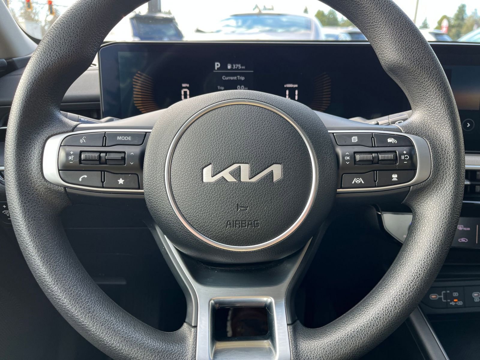 Thumbnail: 2025 Kia K5 - 29