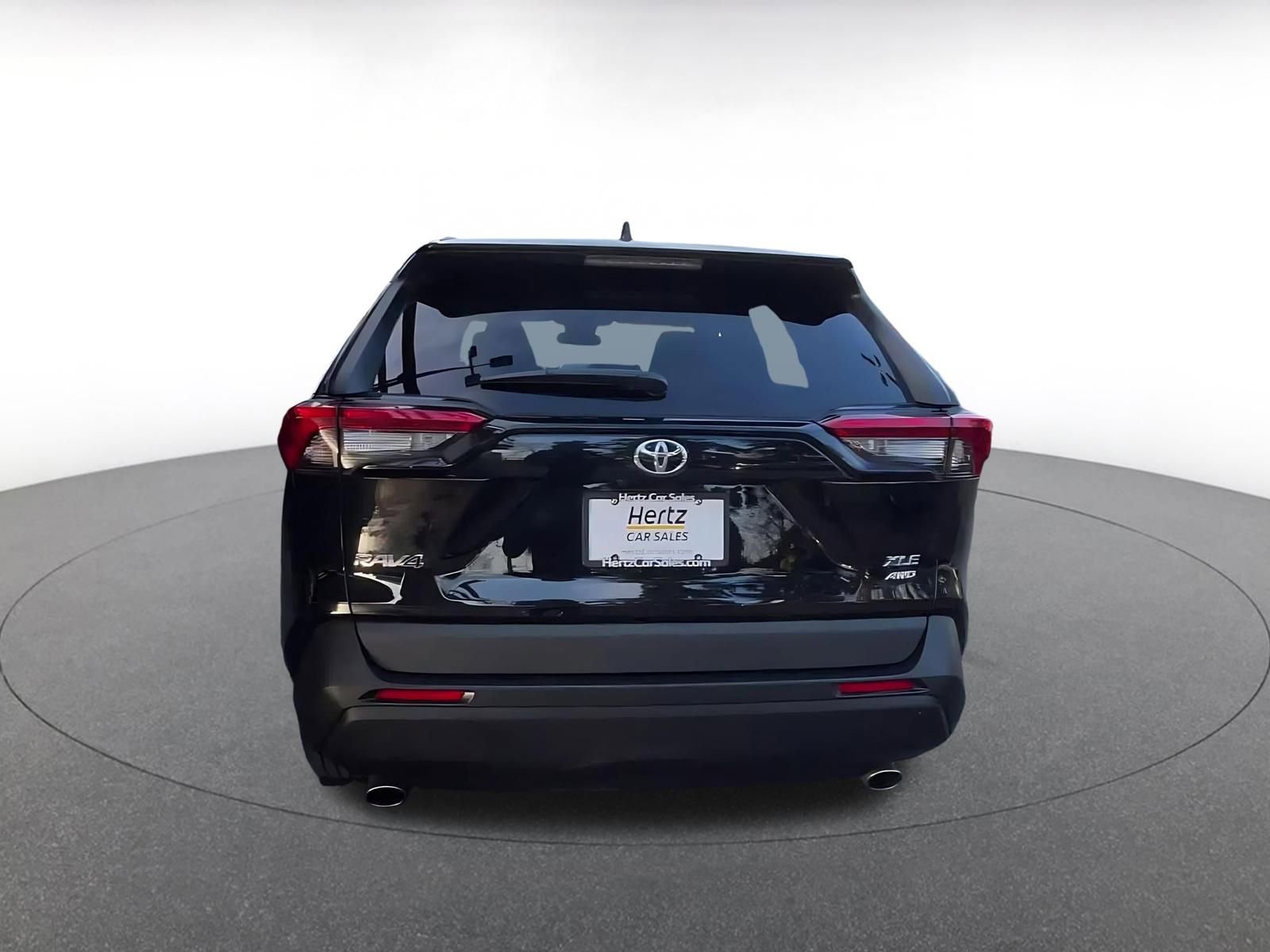 Thumbnail: 2025 Toyota RAV4 - 12