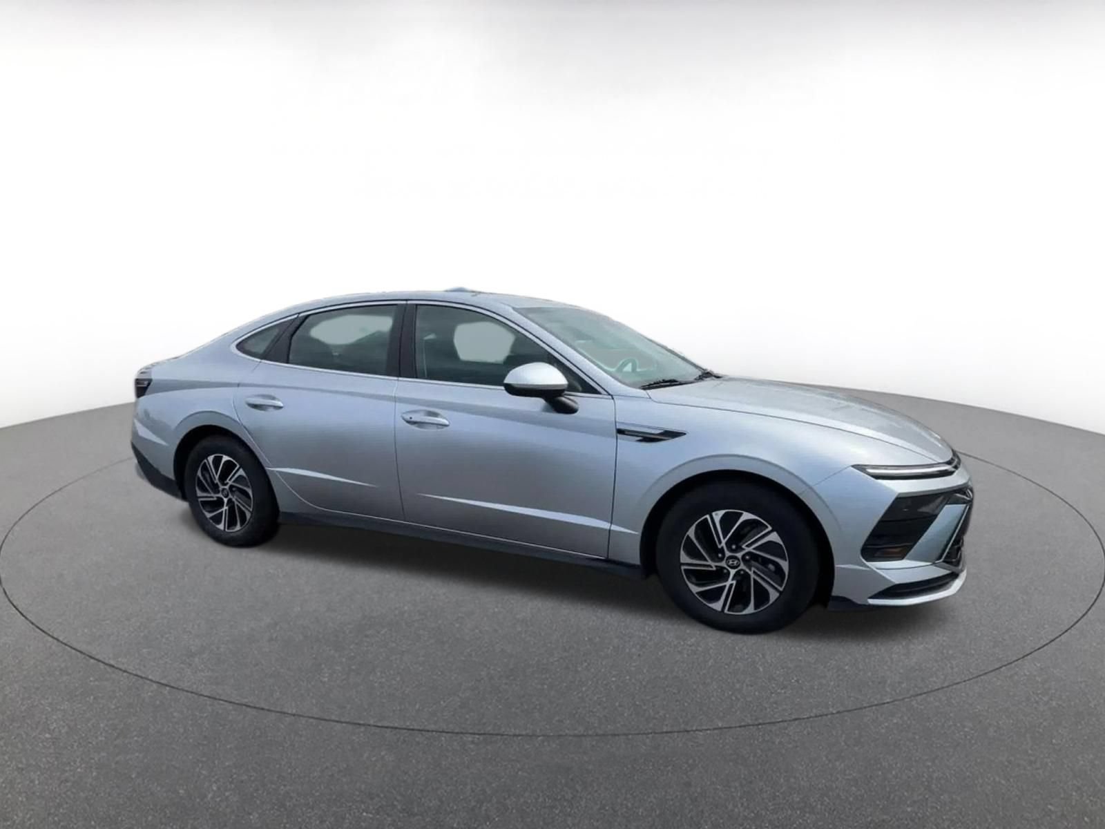 Thumbnail: 2026 Hyundai Sonata - 2