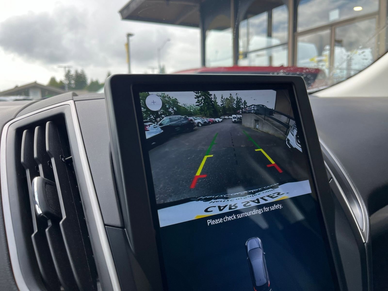 Thumbnail: 2024 Ford Edge - 17