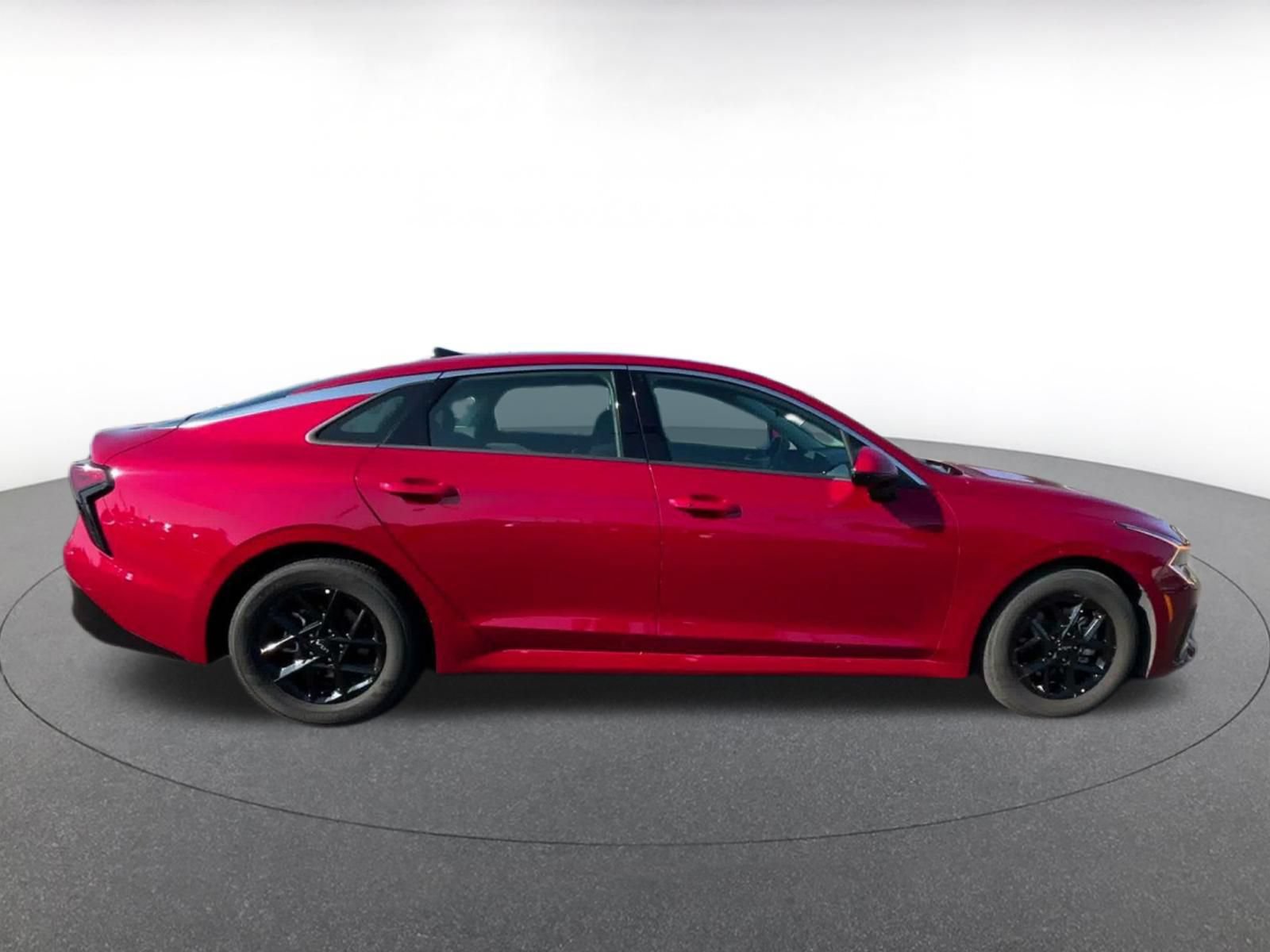 Thumbnail: 2025 Kia K5 - 15