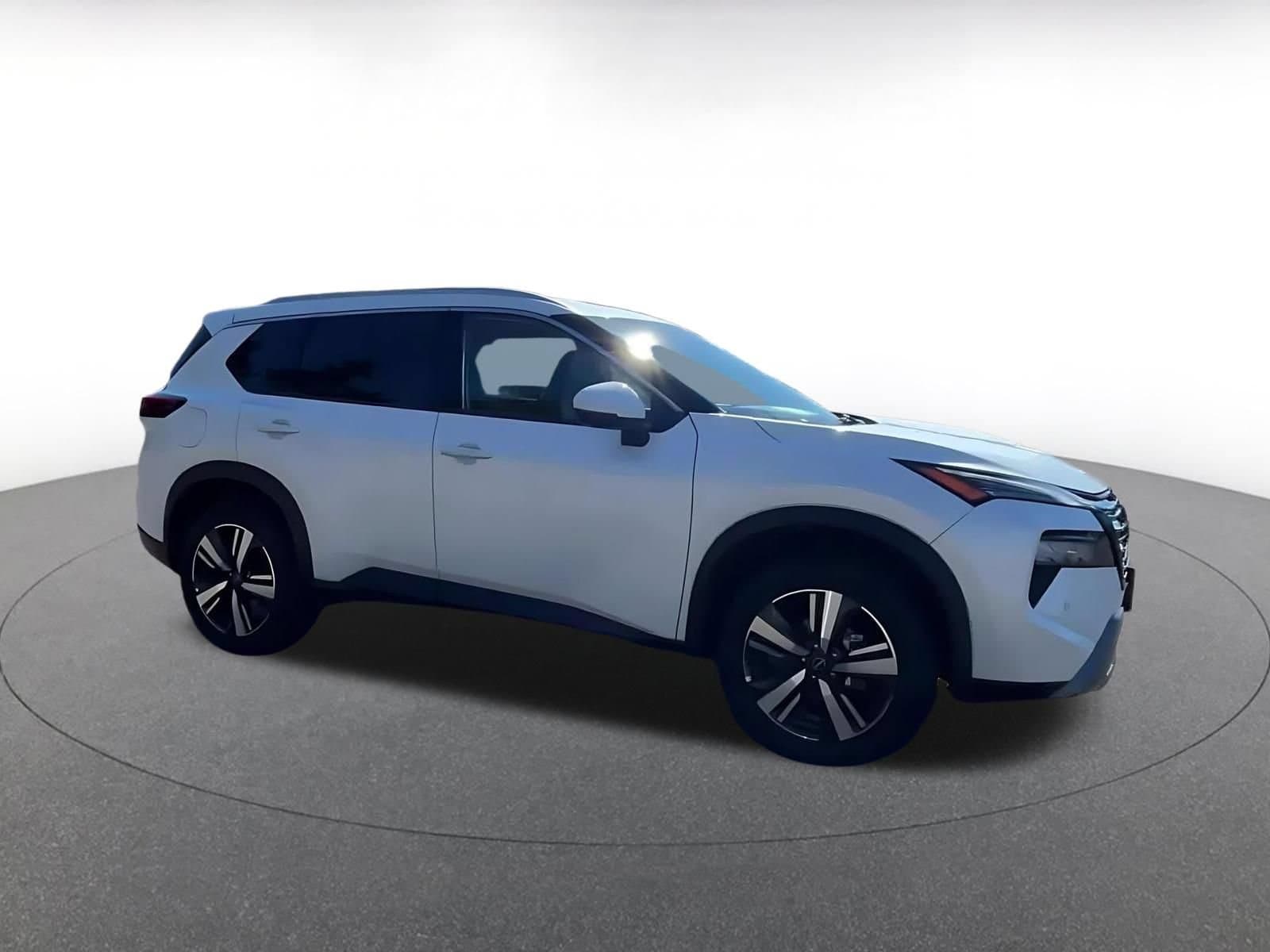 Thumbnail: 2026 Nissan Rogue - 2