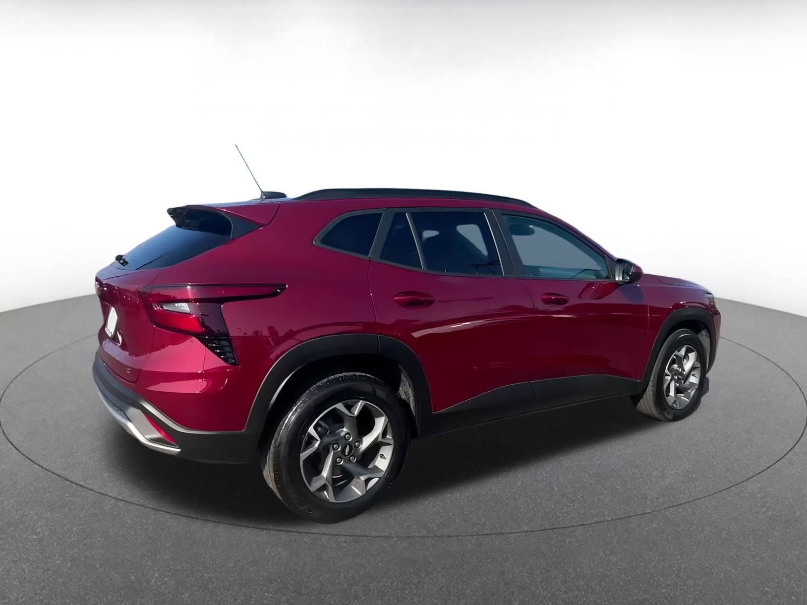 Thumbnail: 2024 Chevrolet Trax - 14