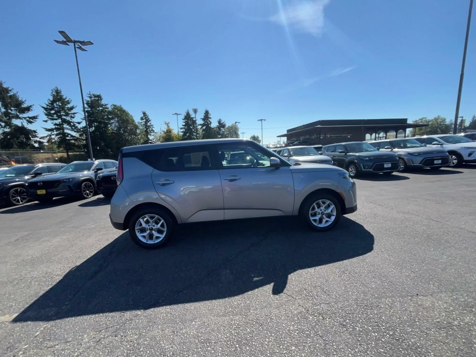 Thumbnail: 2025 Kia Soul - 15