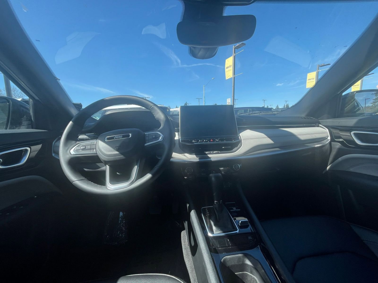 Thumbnail: 2025 Jeep Compass - 34