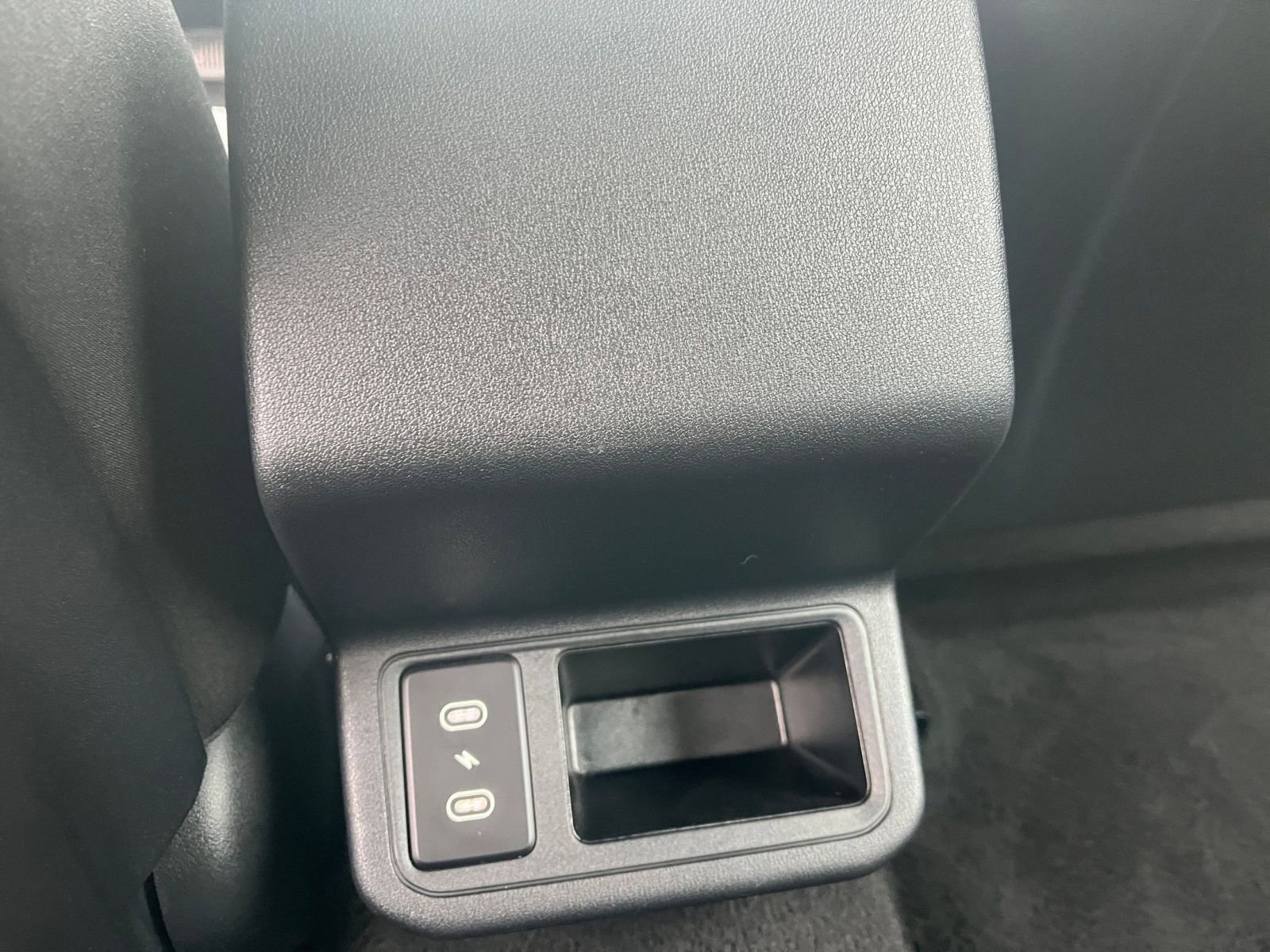 Thumbnail: 2025 Kia K4 - 23