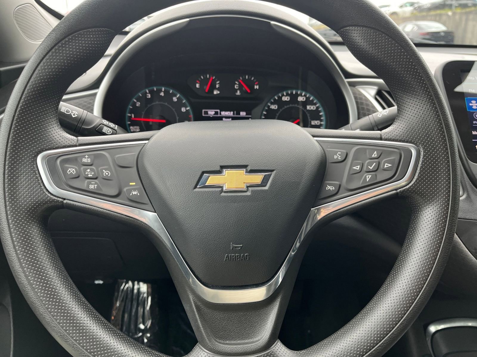 Thumbnail: 2023 Chevrolet Malibu - 28