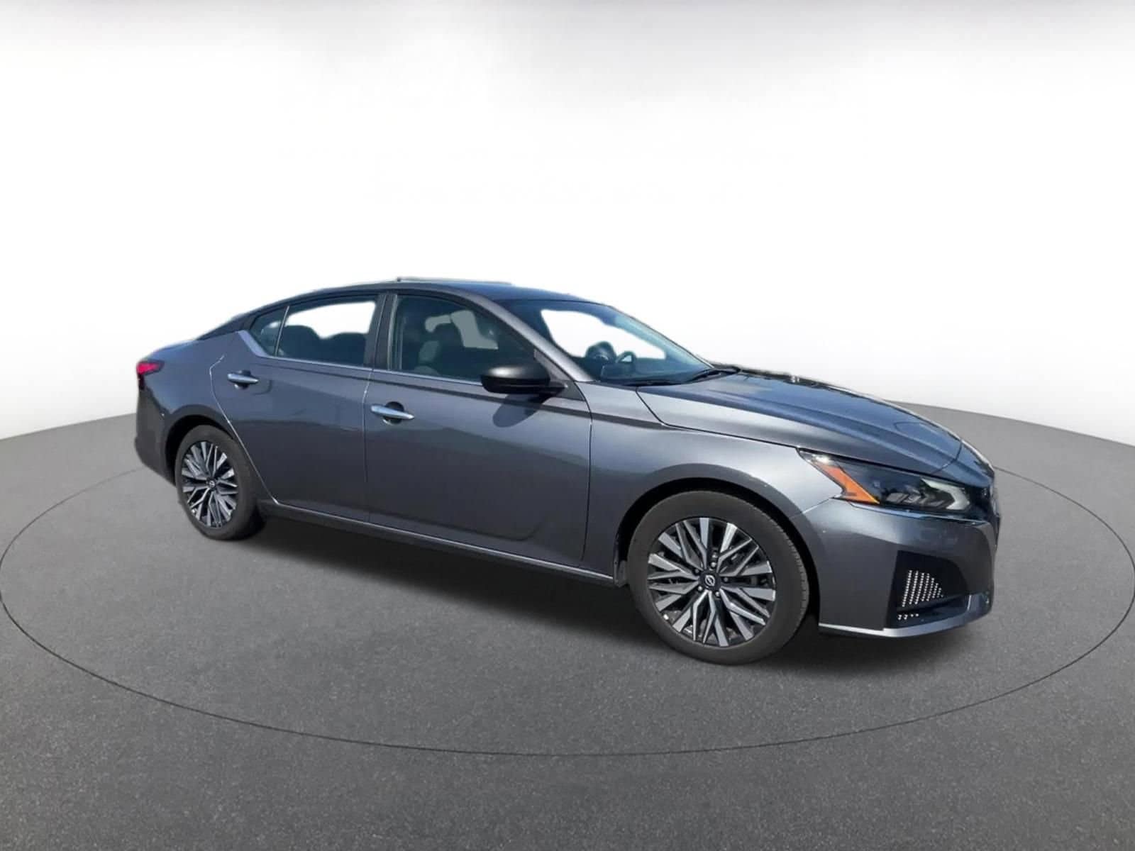 Thumbnail: 2025 Nissan Altima - 2