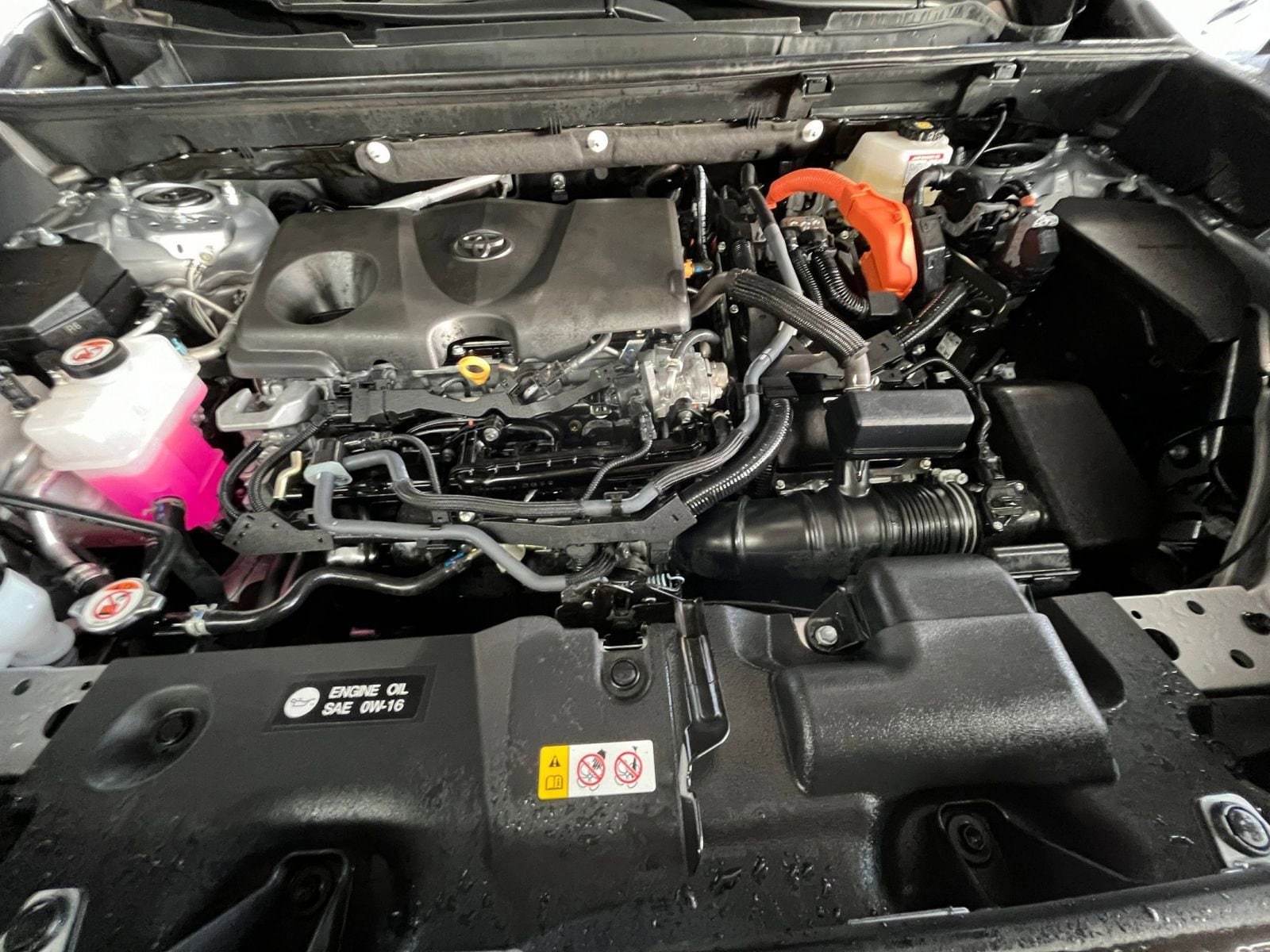 Thumbnail: 2025 Toyota RAV4 - 32