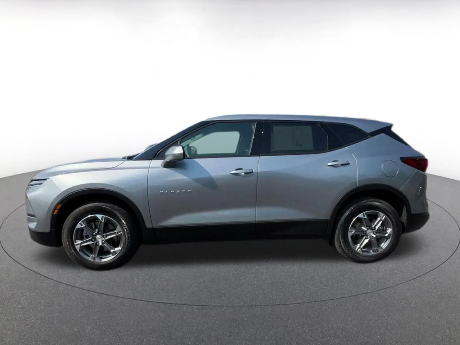 Thumbnail: 2026 Chevrolet Blazer - 8