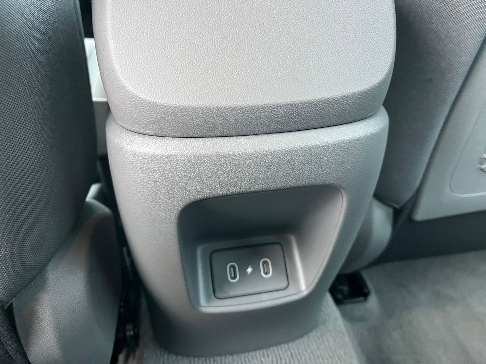 Thumbnail: 2025 Hyundai Elantra - 24