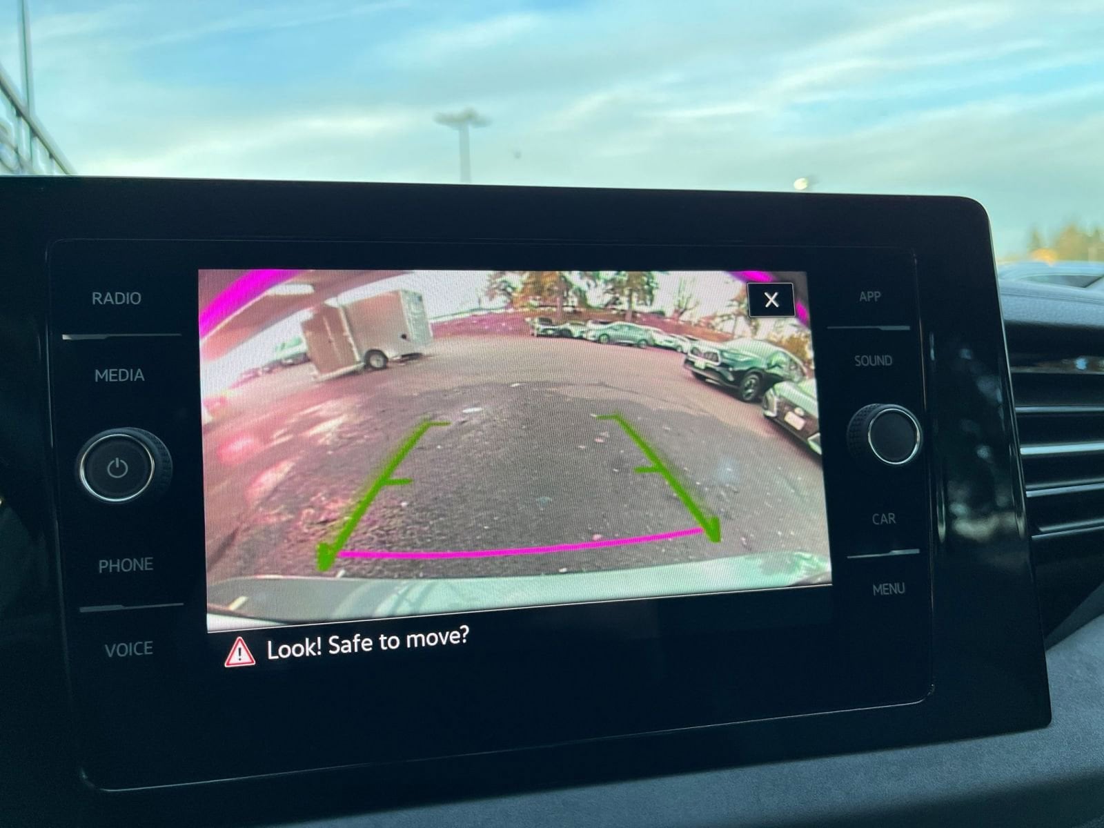 Thumbnail: 2025 Volkswagen Jetta - 24