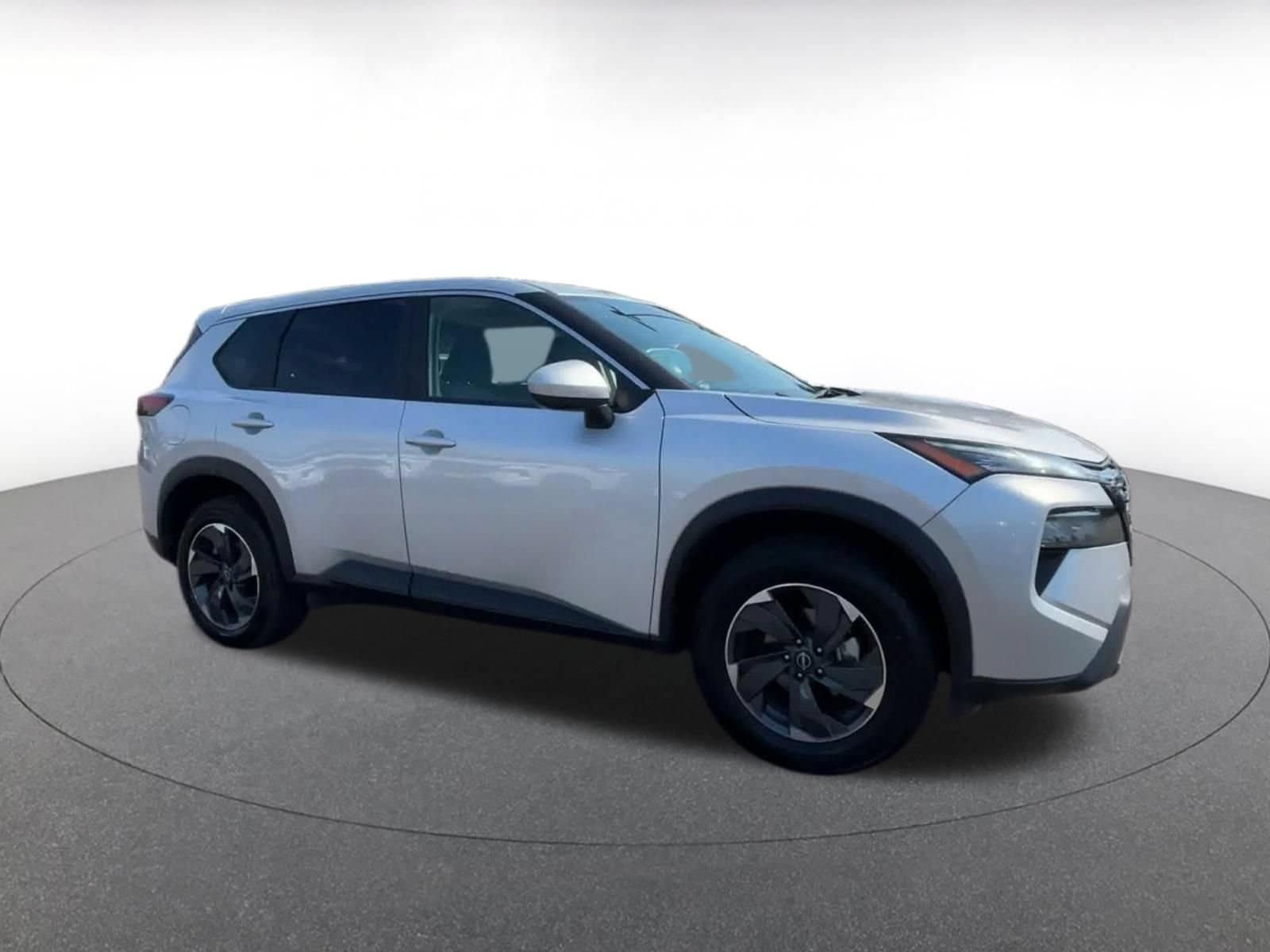Thumbnail: 2025 Nissan Rogue - 2