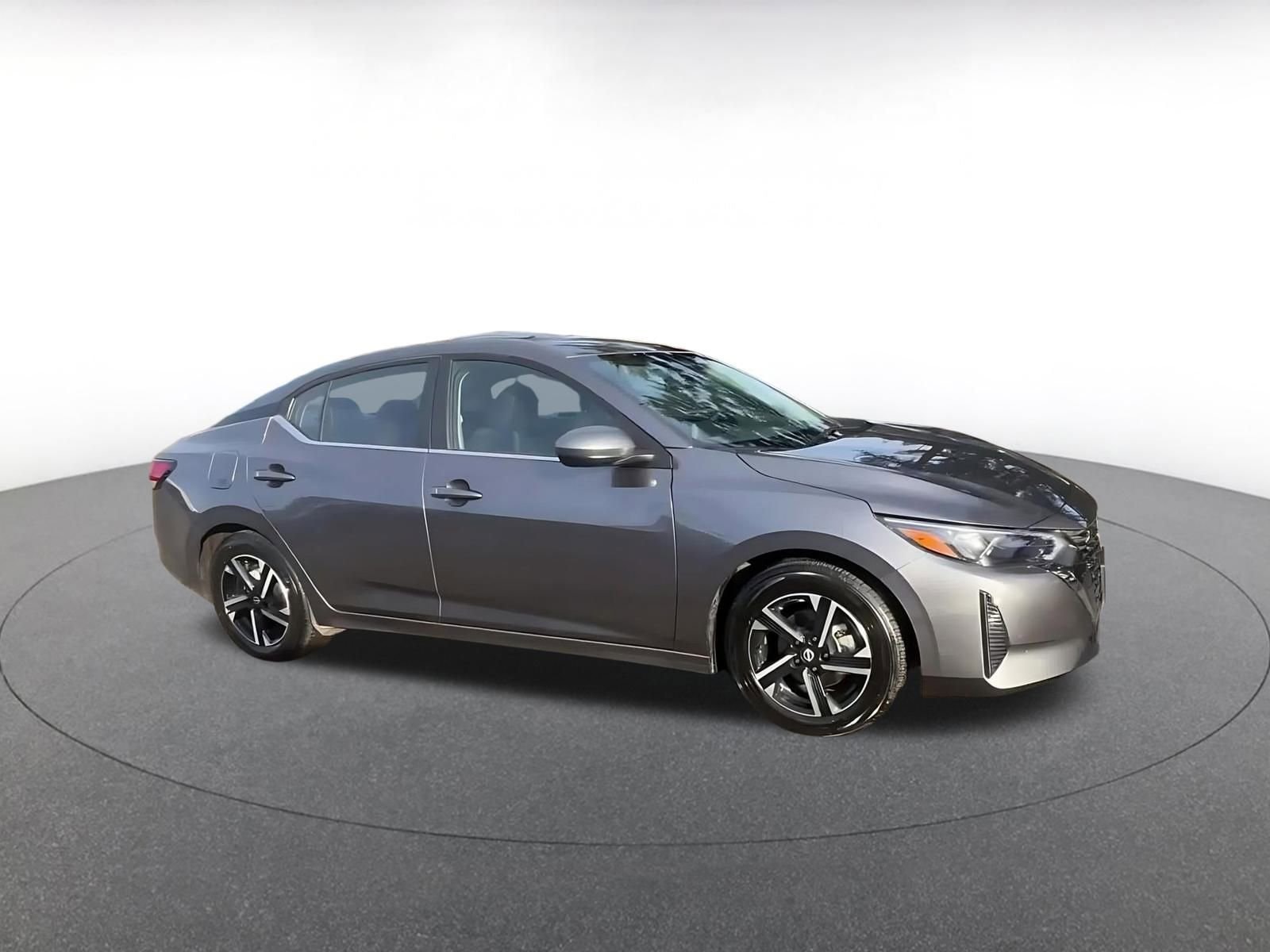 Thumbnail: 2025 Nissan Sentra - 2