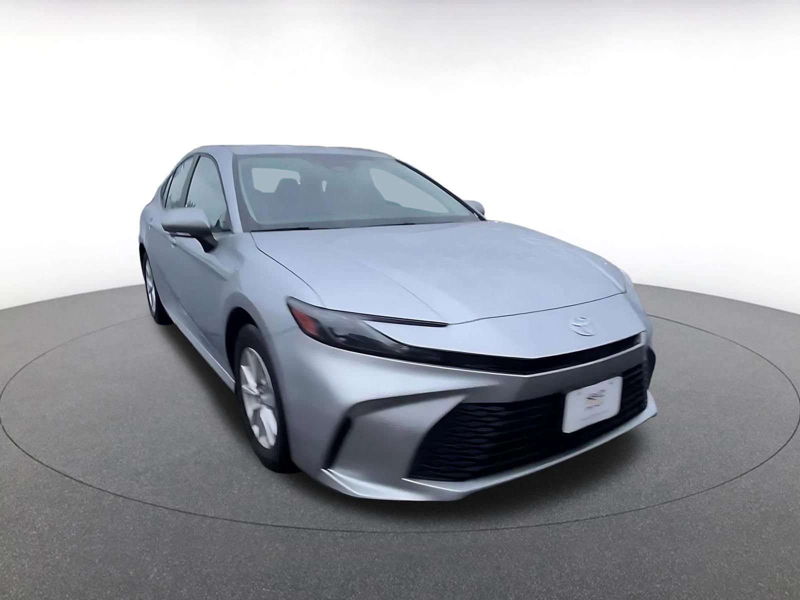 Thumbnail: 2025 Toyota Camry - 3