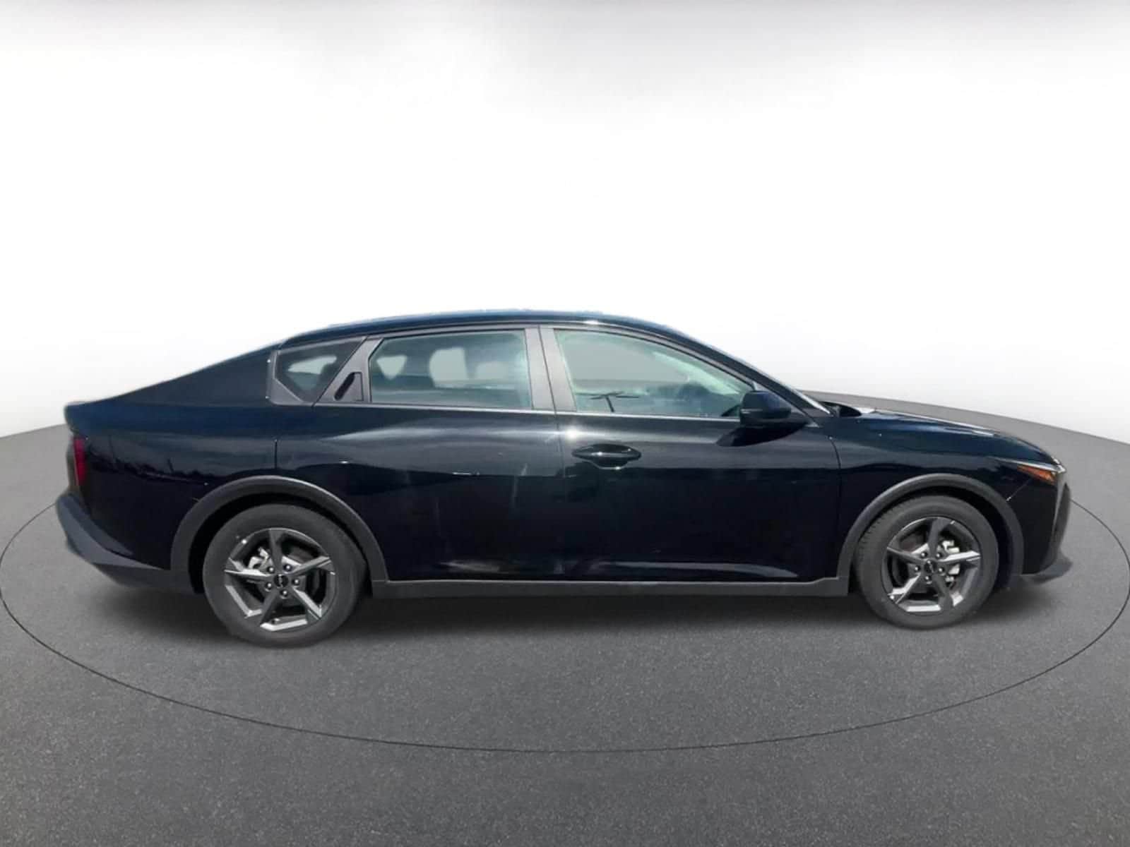 Thumbnail: 2025 Kia K4 - 15