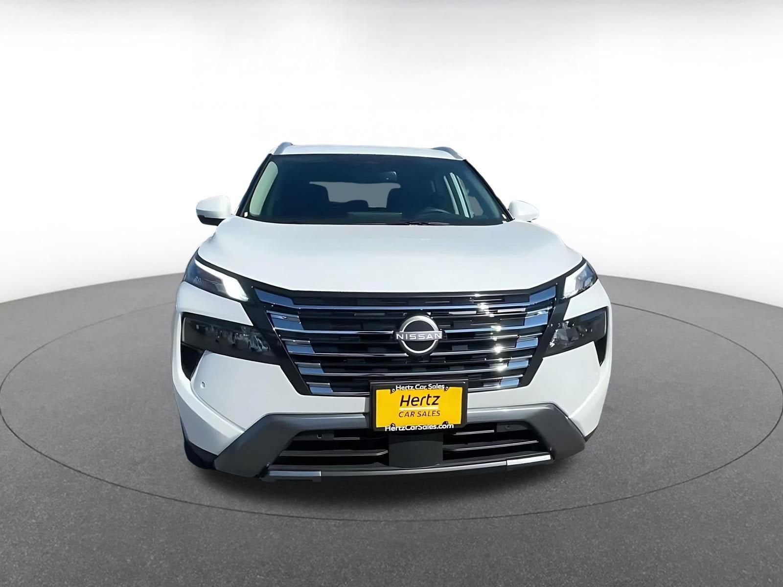 Thumbnail: 2026 Nissan Rogue - 4