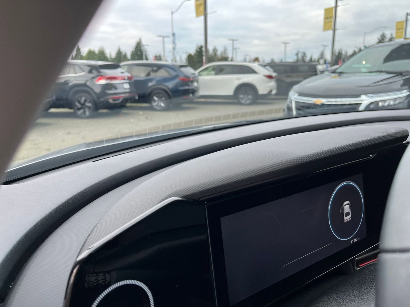 Thumbnail: 2025 Hyundai Elantra - 35