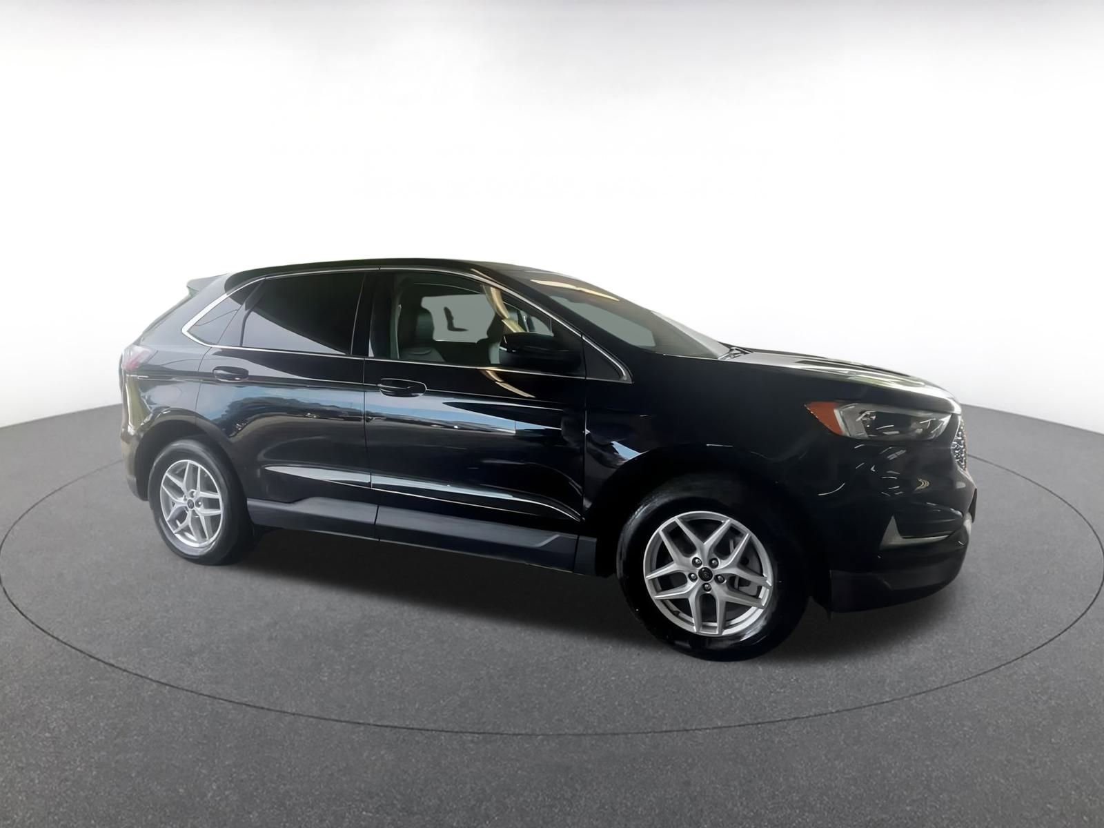 Thumbnail: 2024 Ford Edge - 2