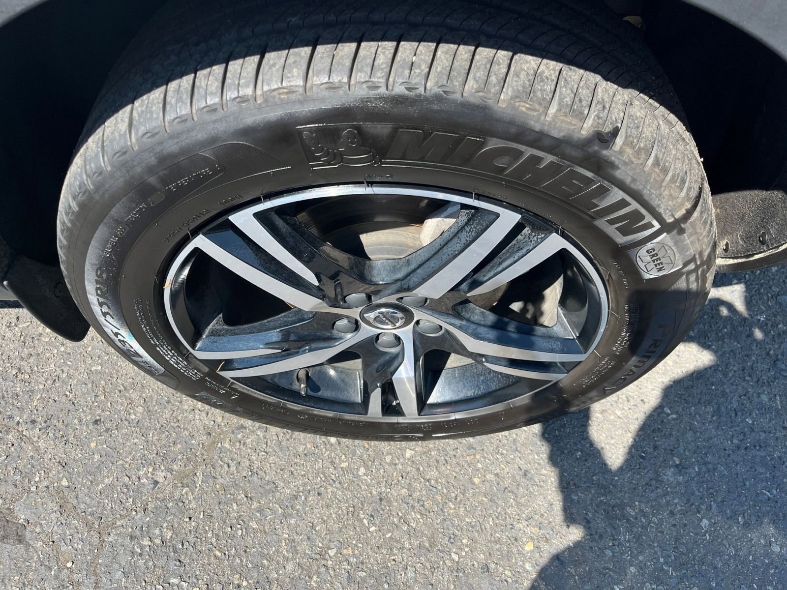 Thumbnail: 2024 Volvo XC40 - 30