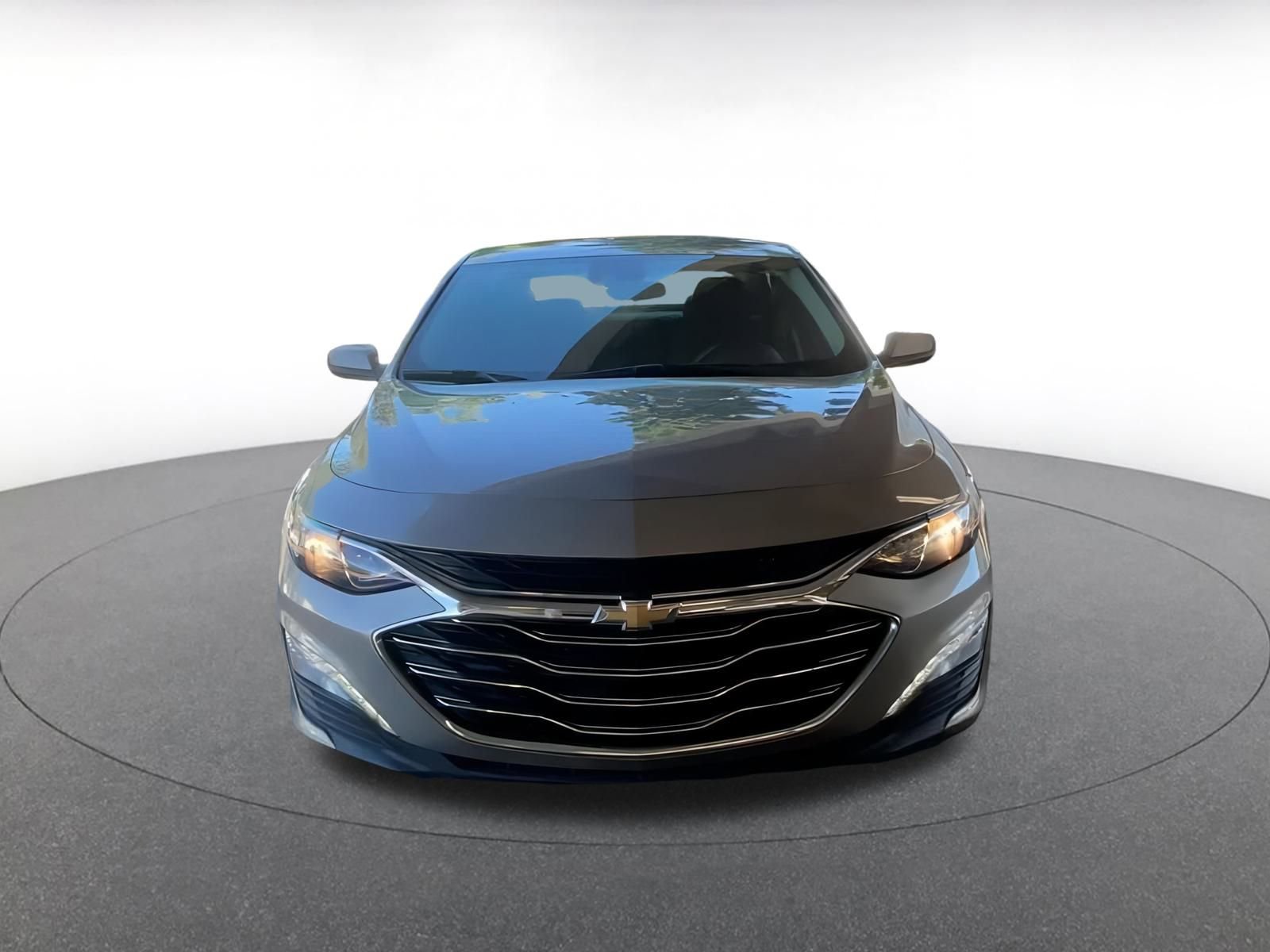 Thumbnail: 2023 Chevrolet Malibu - 5
