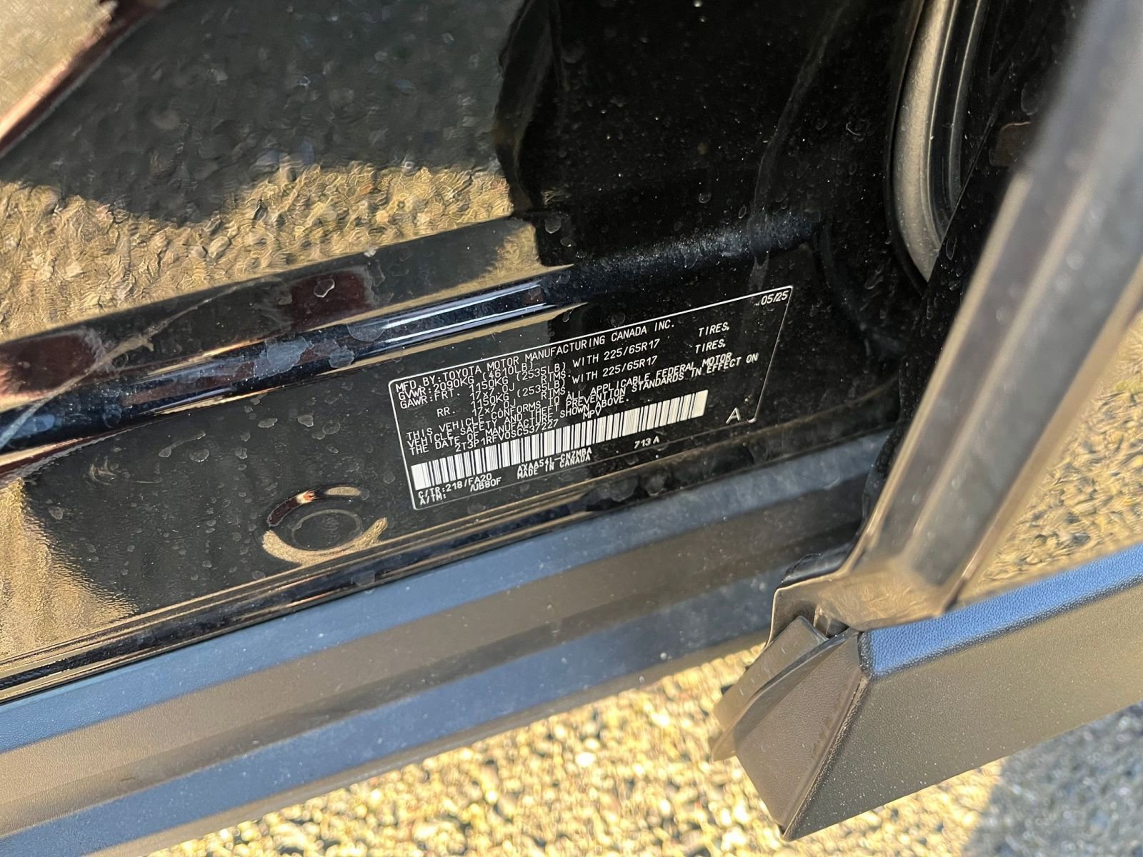 Thumbnail: 2025 Toyota RAV4 - 31