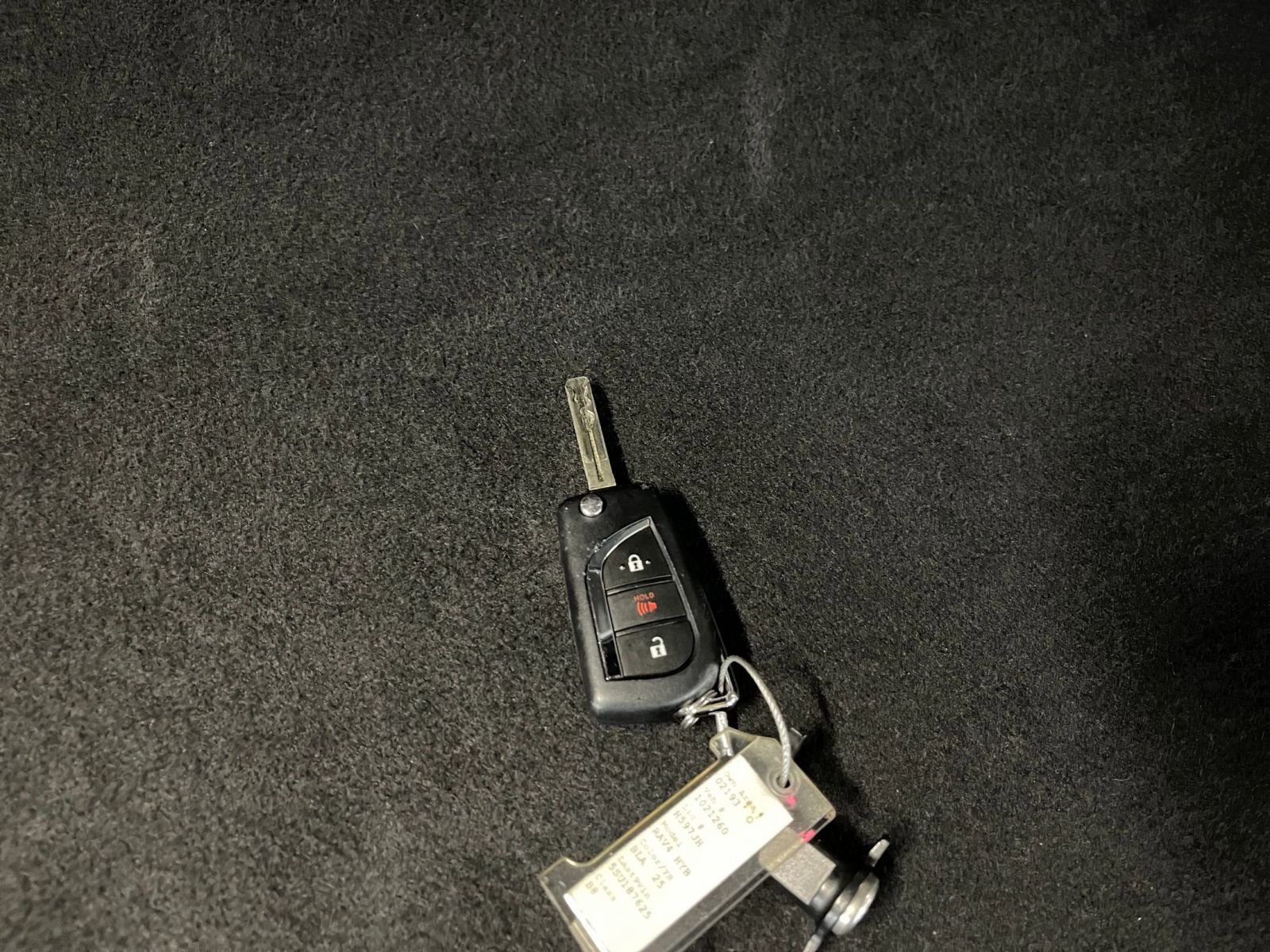 Thumbnail: 2025 Toyota RAV4 - 22