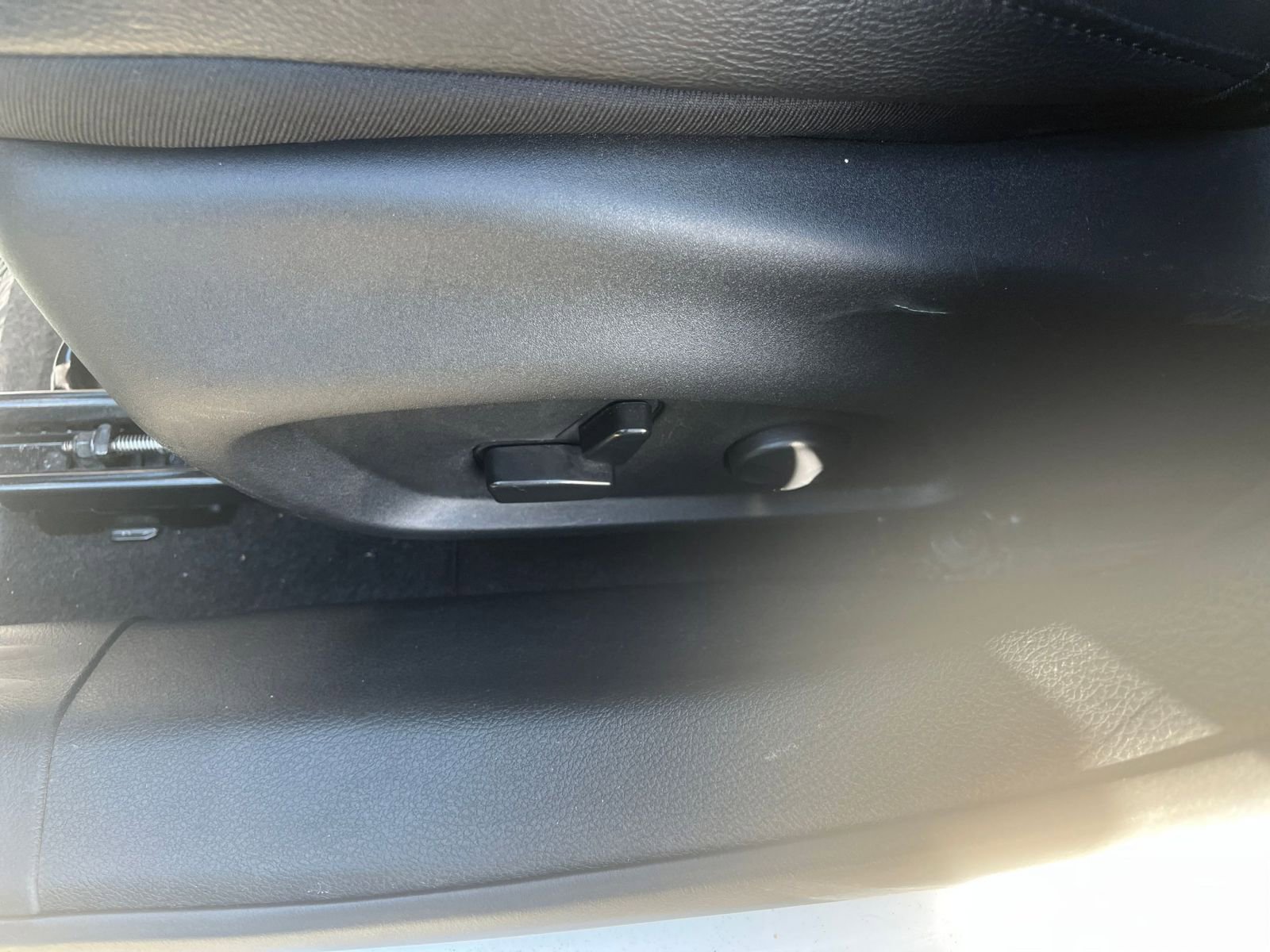 Thumbnail: 2025 Jeep Compass - 22