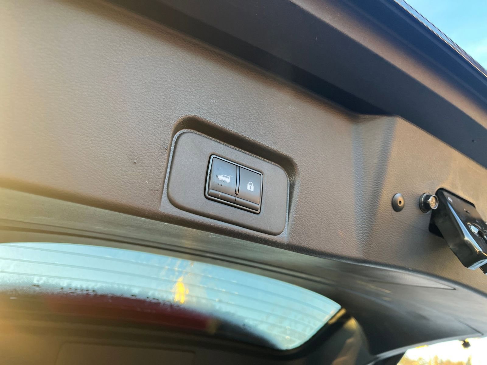 Thumbnail: 2025 Nissan Rogue - 23