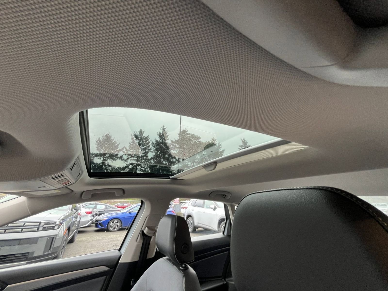 Thumbnail: 2025 Volkswagen Jetta - 31